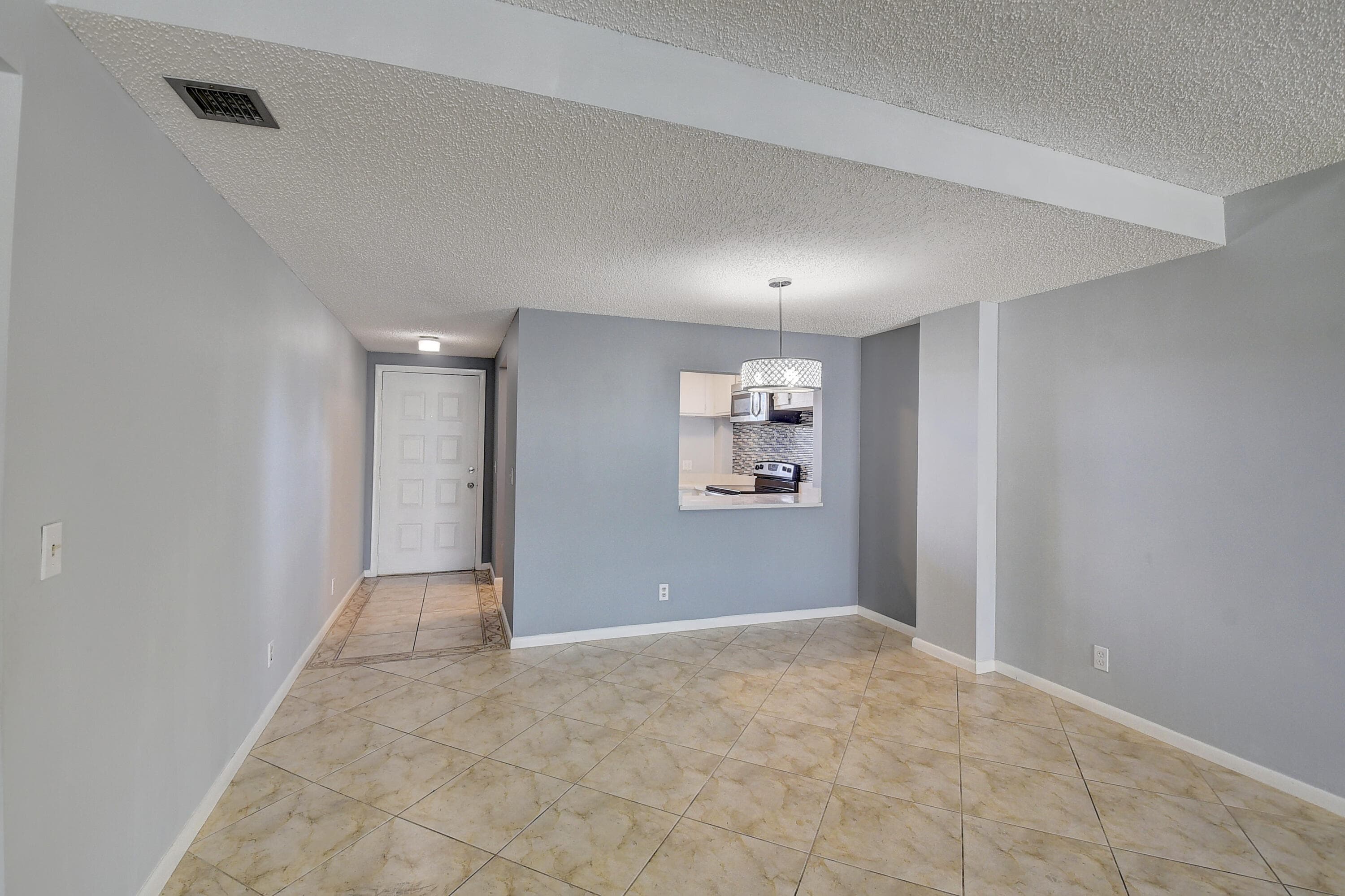 890 N Federal Highway 206, Lantana, FL 33462 — photo 4 of 37