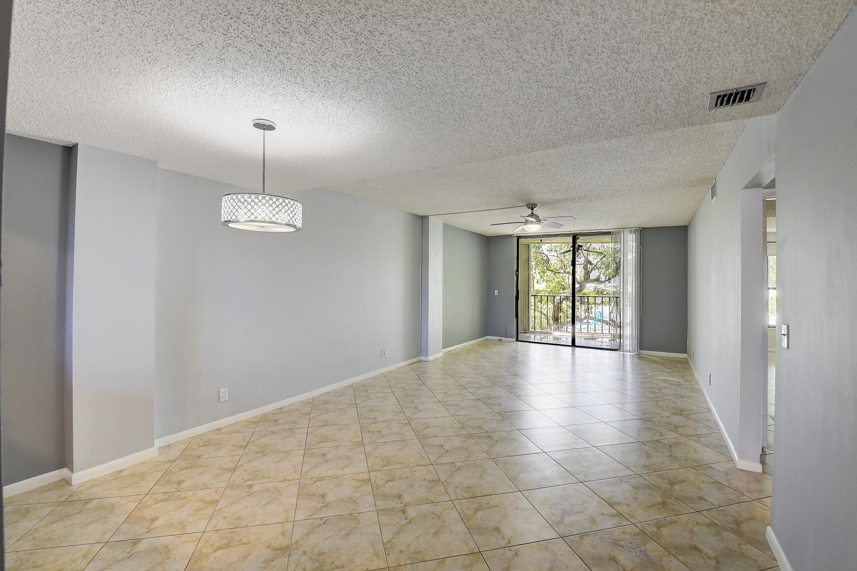 890 N Federal Highway 206, Lantana, FL 33462 — photo 9 of 37