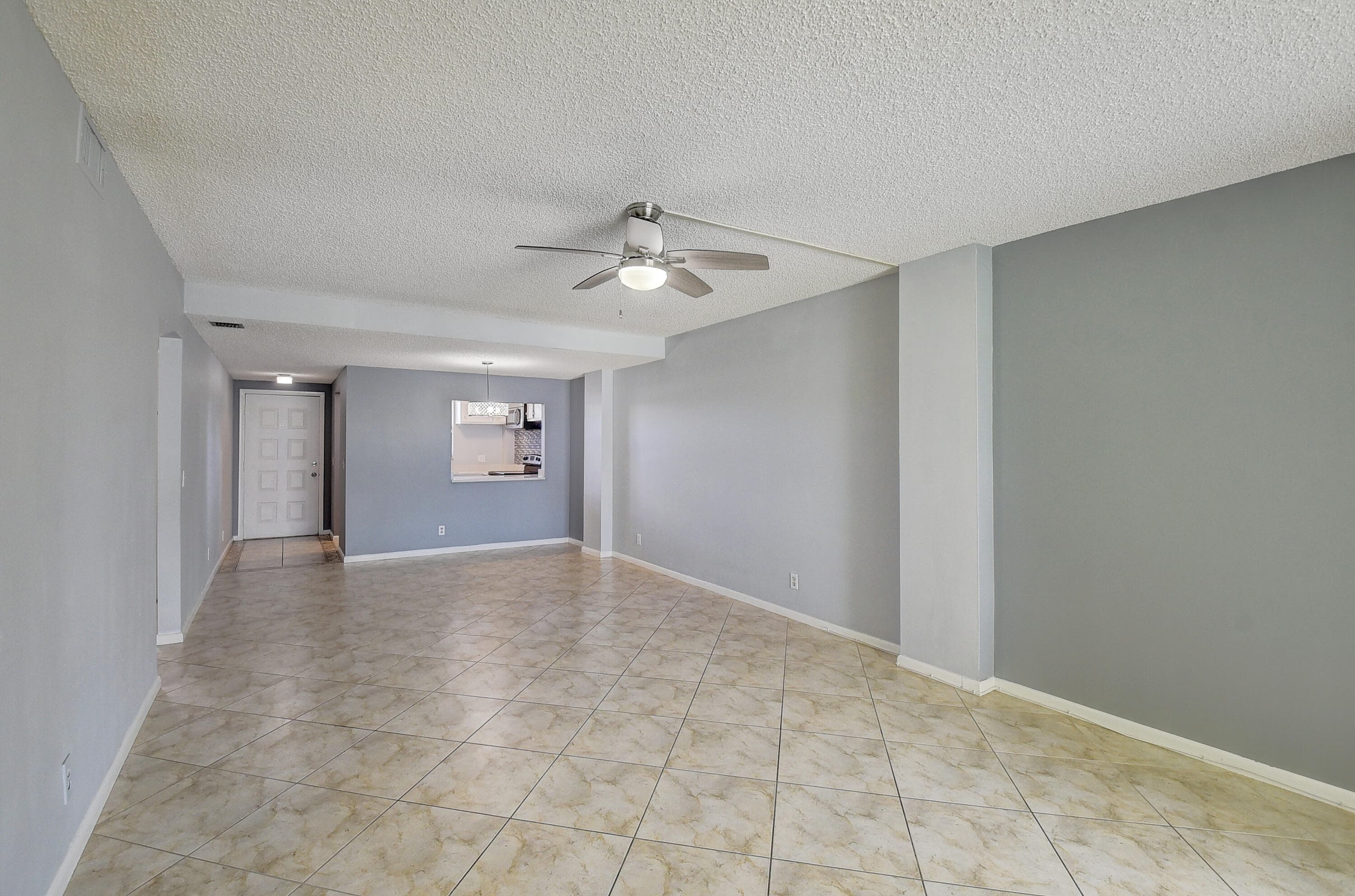 890 N Federal Highway 206, Lantana, FL 33462 — photo 12 of 37