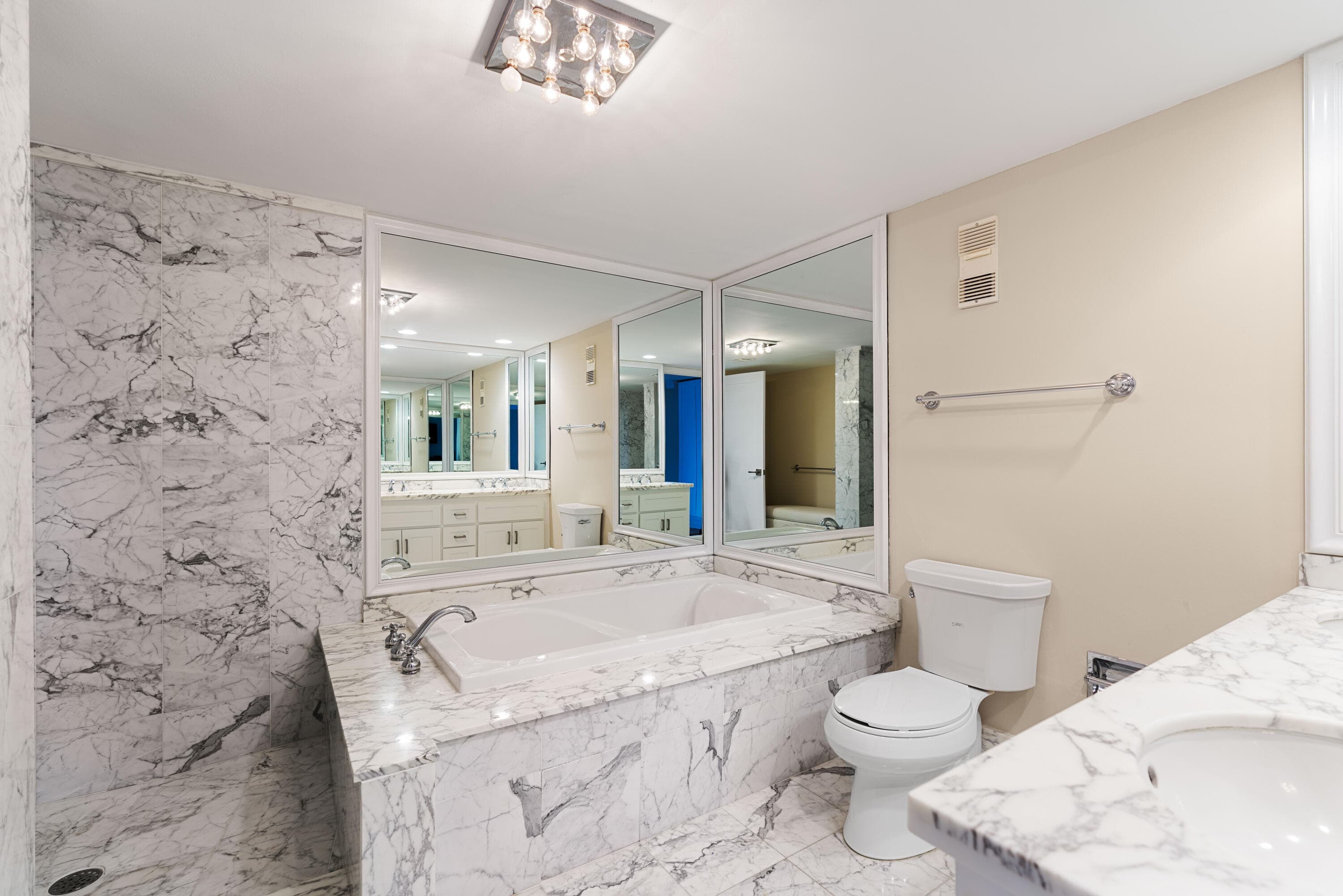 5550 N Ocean Drive 5c, Singer Island, FL 33404 — photo 16 of 56