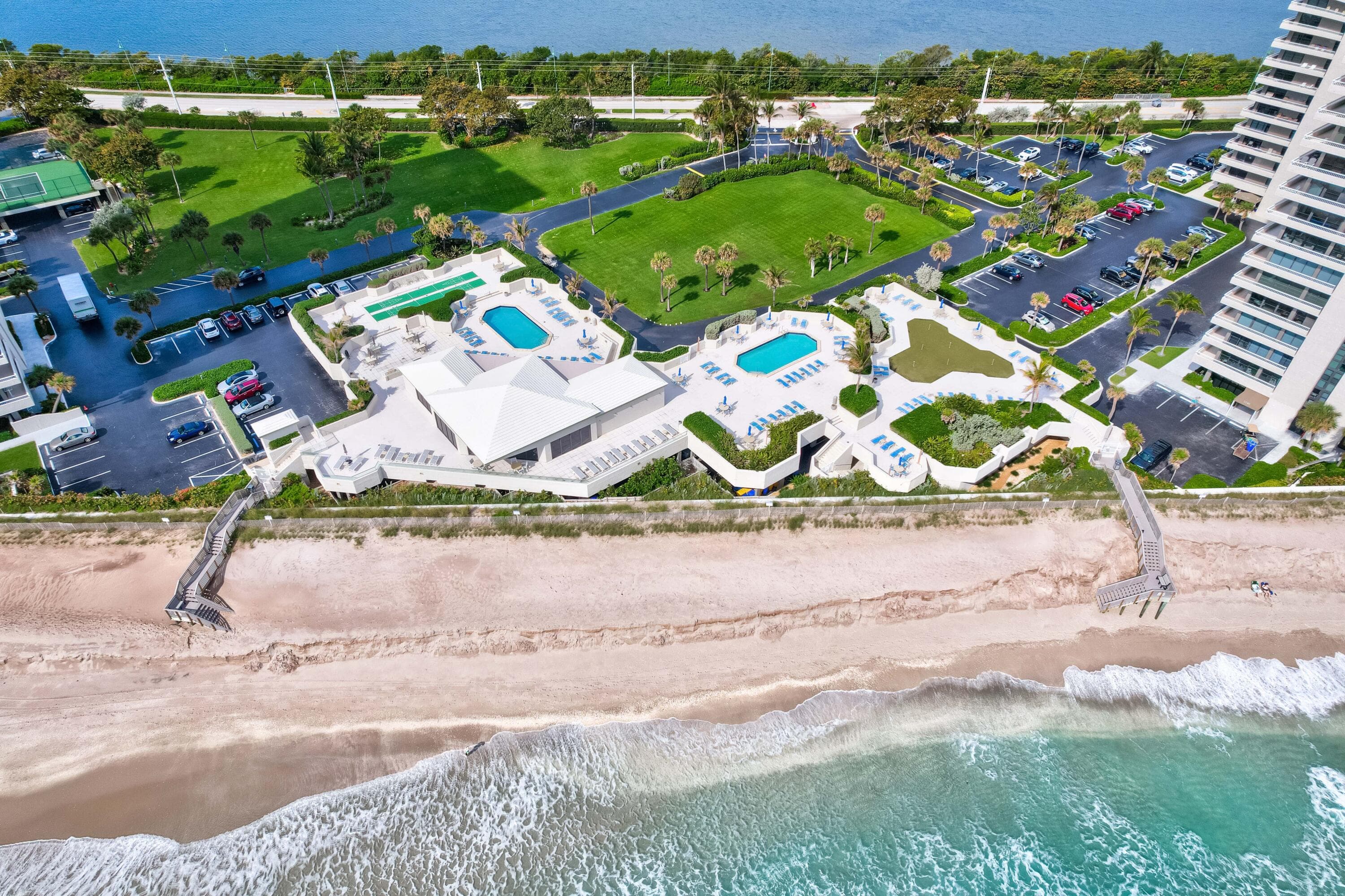 5550 N Ocean Drive 5c, Singer Island, FL 33404 — photo 2 of 56
