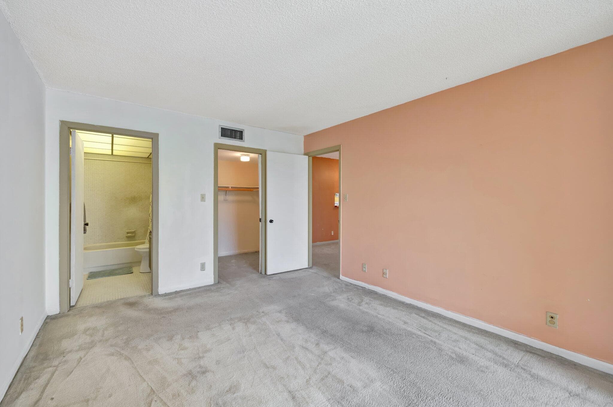 3301 NW 47th Terrace 410, Lauderdale Lakes, FL 33319 — photo 23 of 58