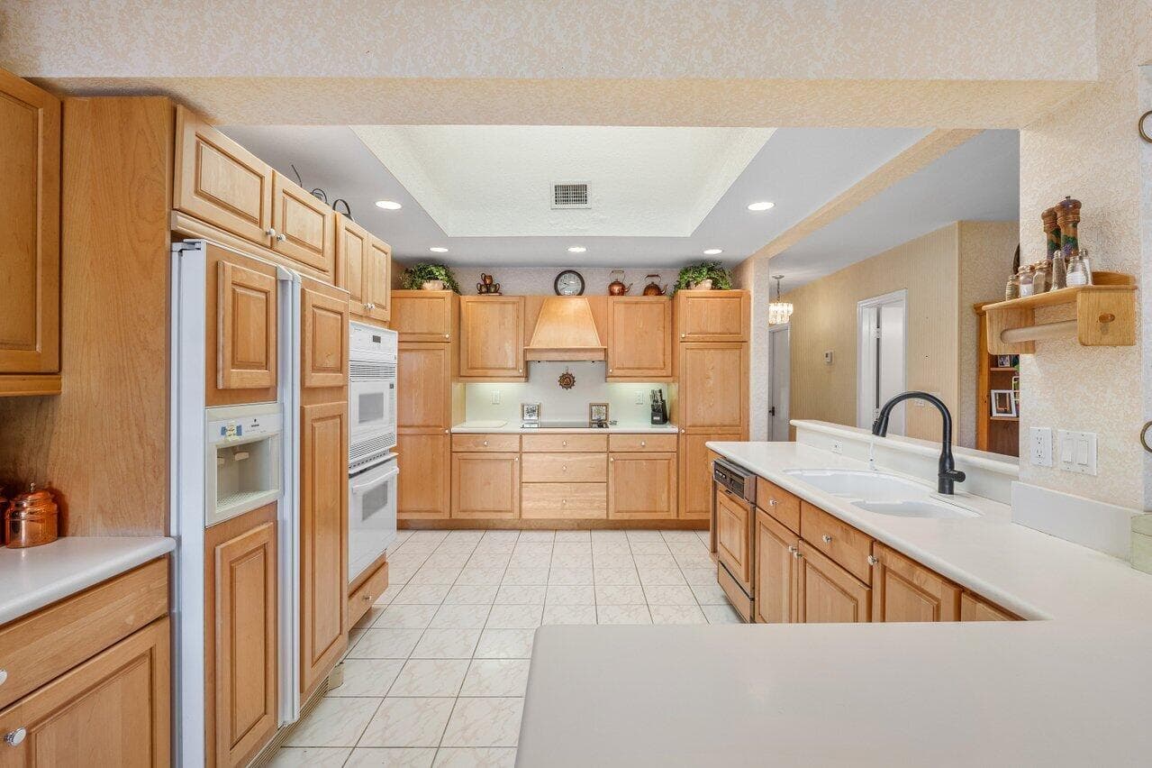 3163 NE 8th Avenue, Boca Raton, FL 33431 — photo 14 of 35