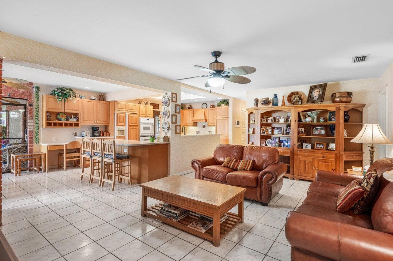 3163 NE 8th Avenue, Boca Raton, FL 33431 — photo 18 of 35