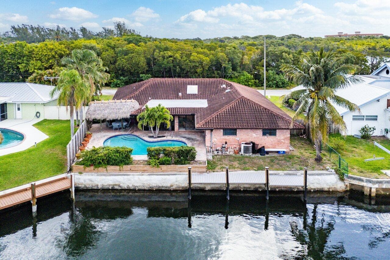 3163 NE 8th Avenue, Boca Raton, FL 33431 — photo 2 of 35