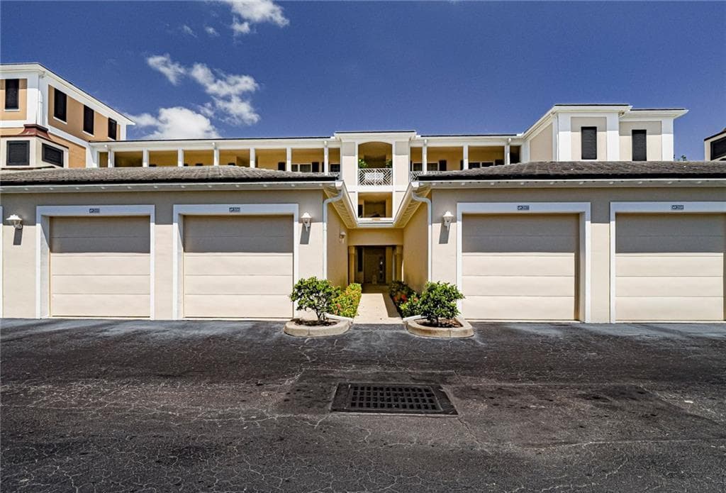 4775 S Harbor Drive 207, Vero Beach, FL 32967 — photo 32 of 37
