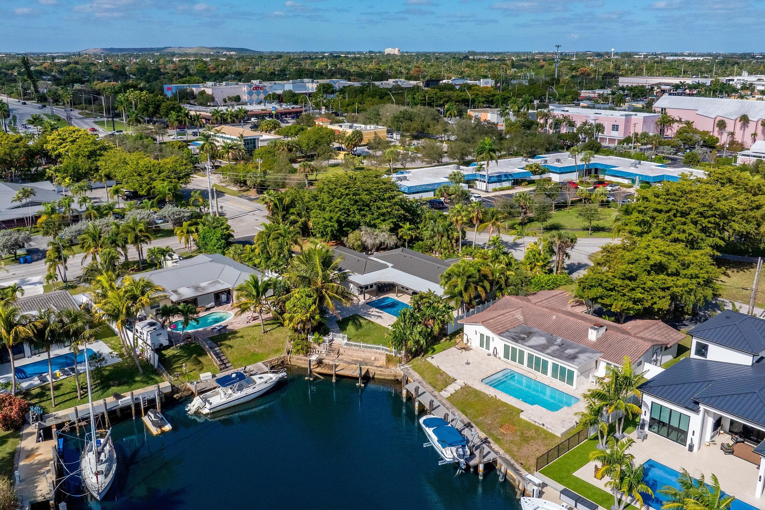 2500 NE 23rd Street, Pompano Beach, FL 33062 — photo 26 of 35