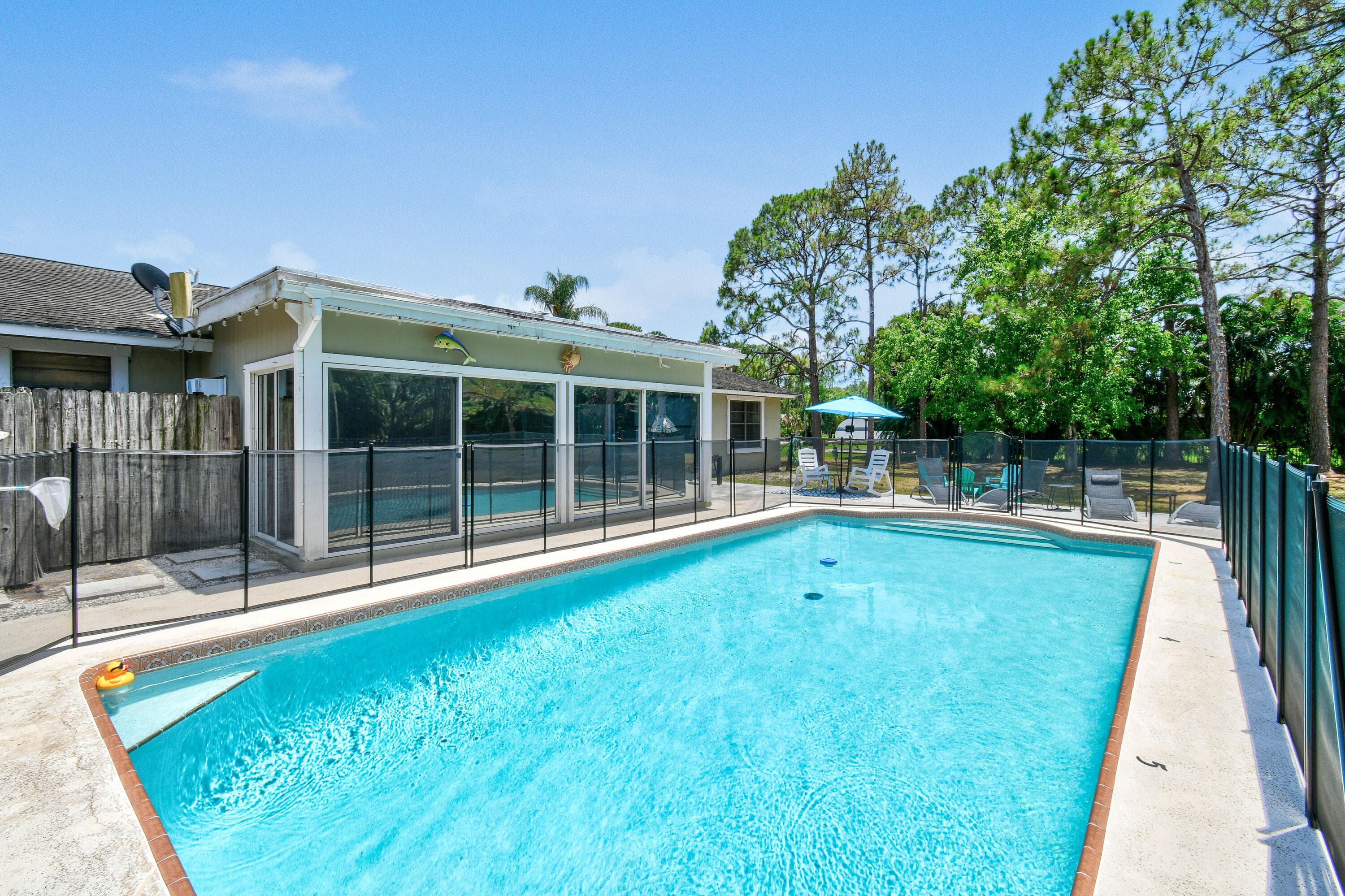 15739 N 75th Way N, Palm Beach Gardens, FL 33418 — photo 45 of 63