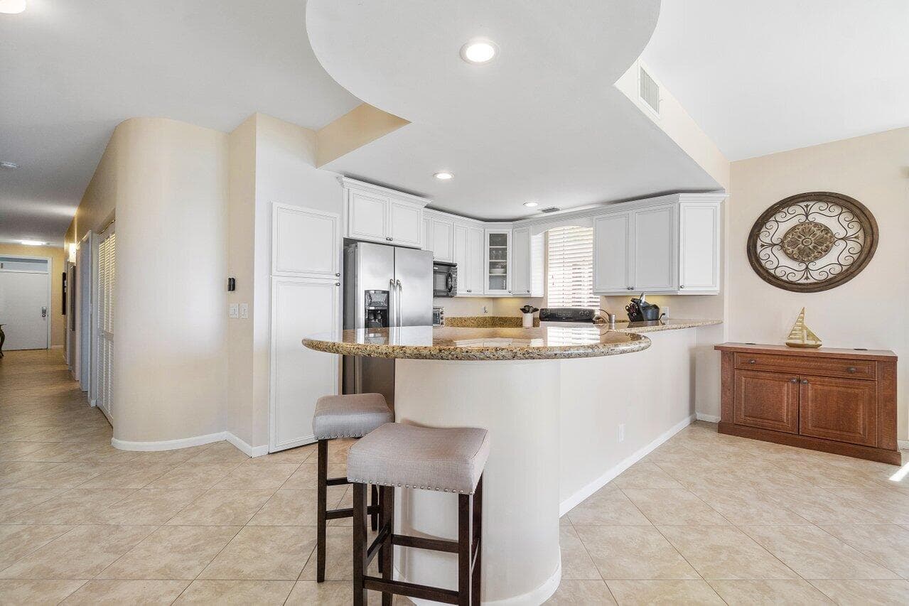 120 Inlet Way 204, Palm Beach Shores, FL 33404 — photo 12 of 27