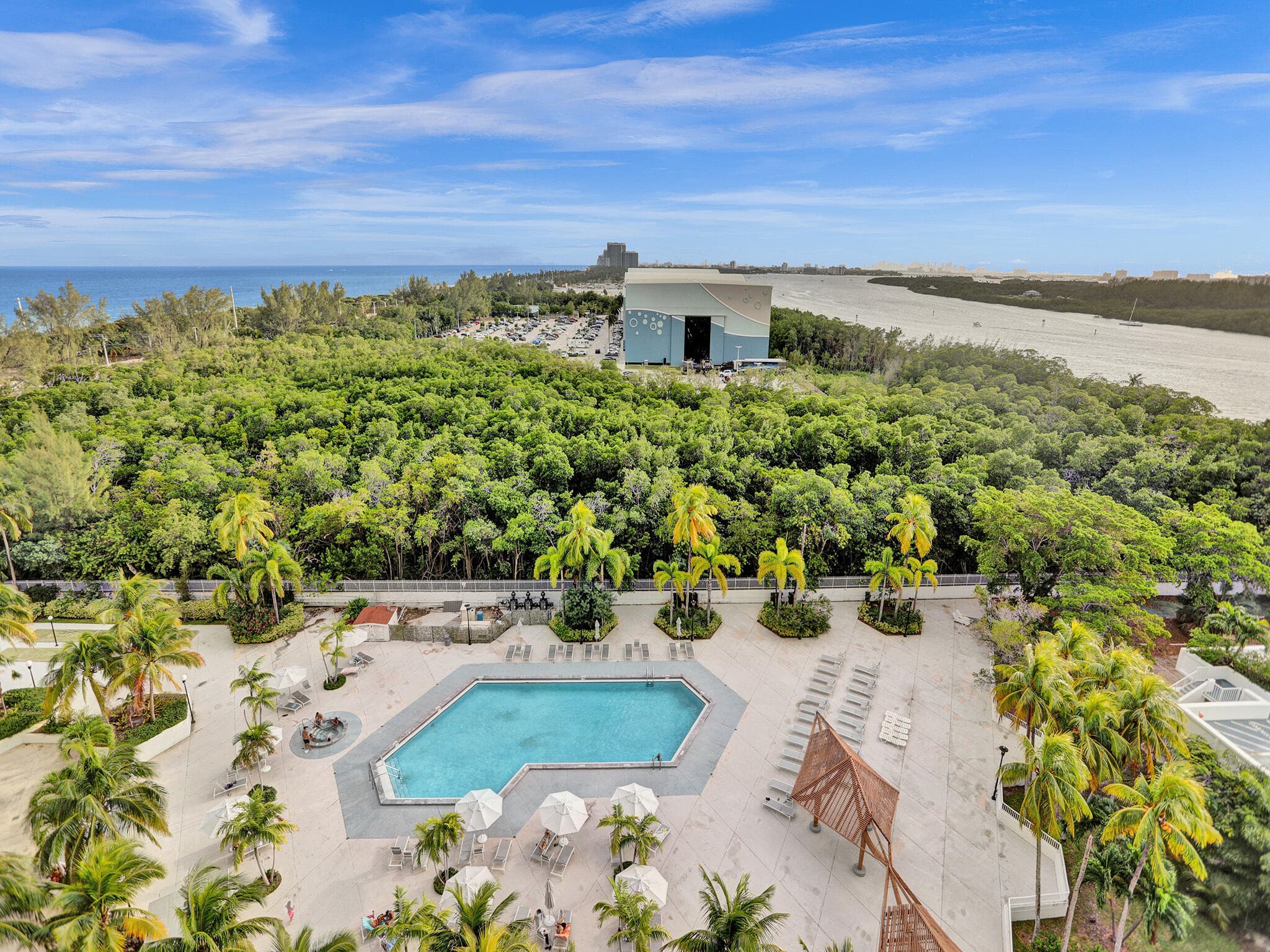 100 Bayview Drive 1125, Sunny Isles Beach, FL 33160 — photo 28 of 31