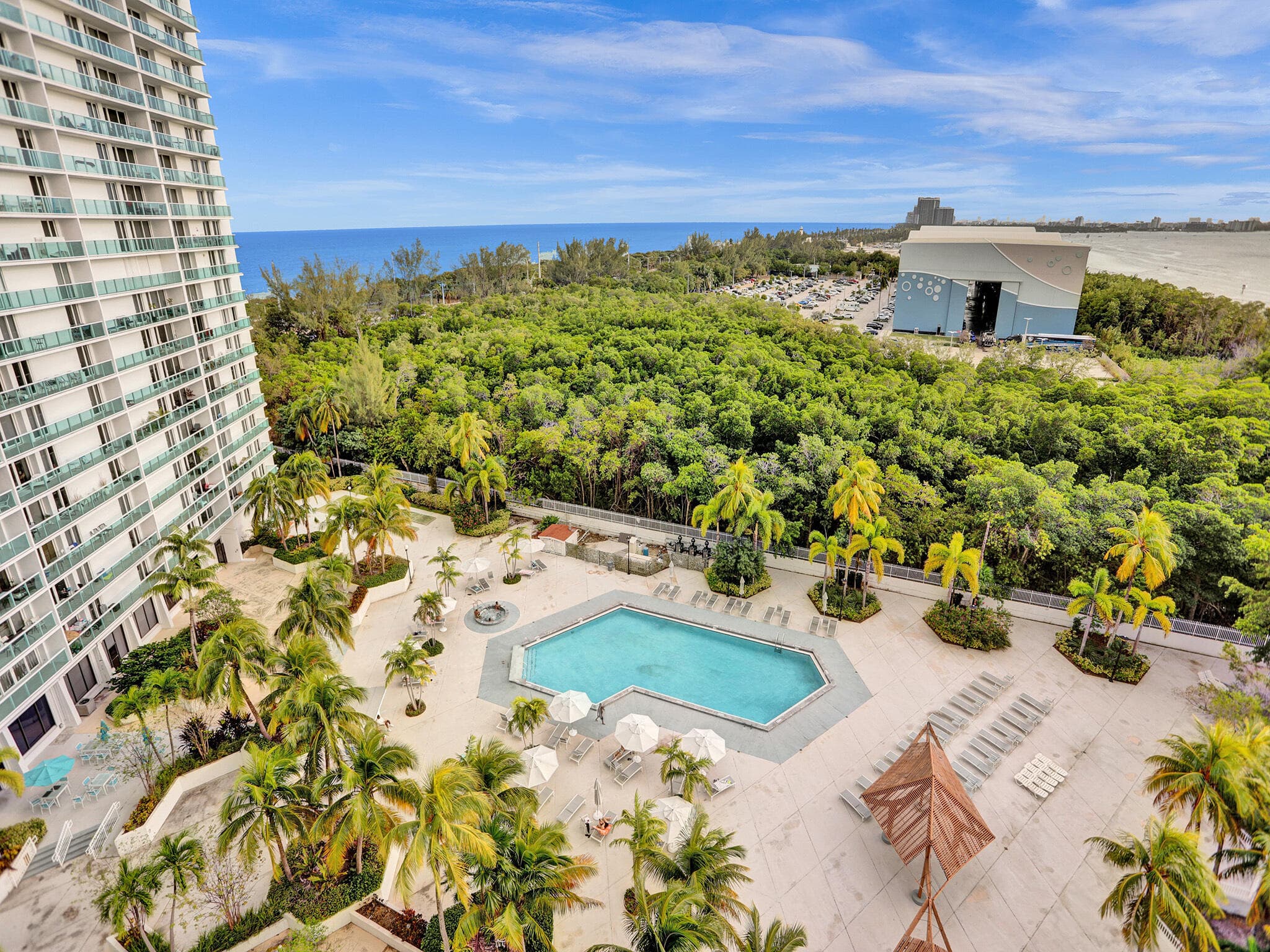 100 Bayview Drive 1125, Sunny Isles Beach, FL 33160 — photo 3 of 31