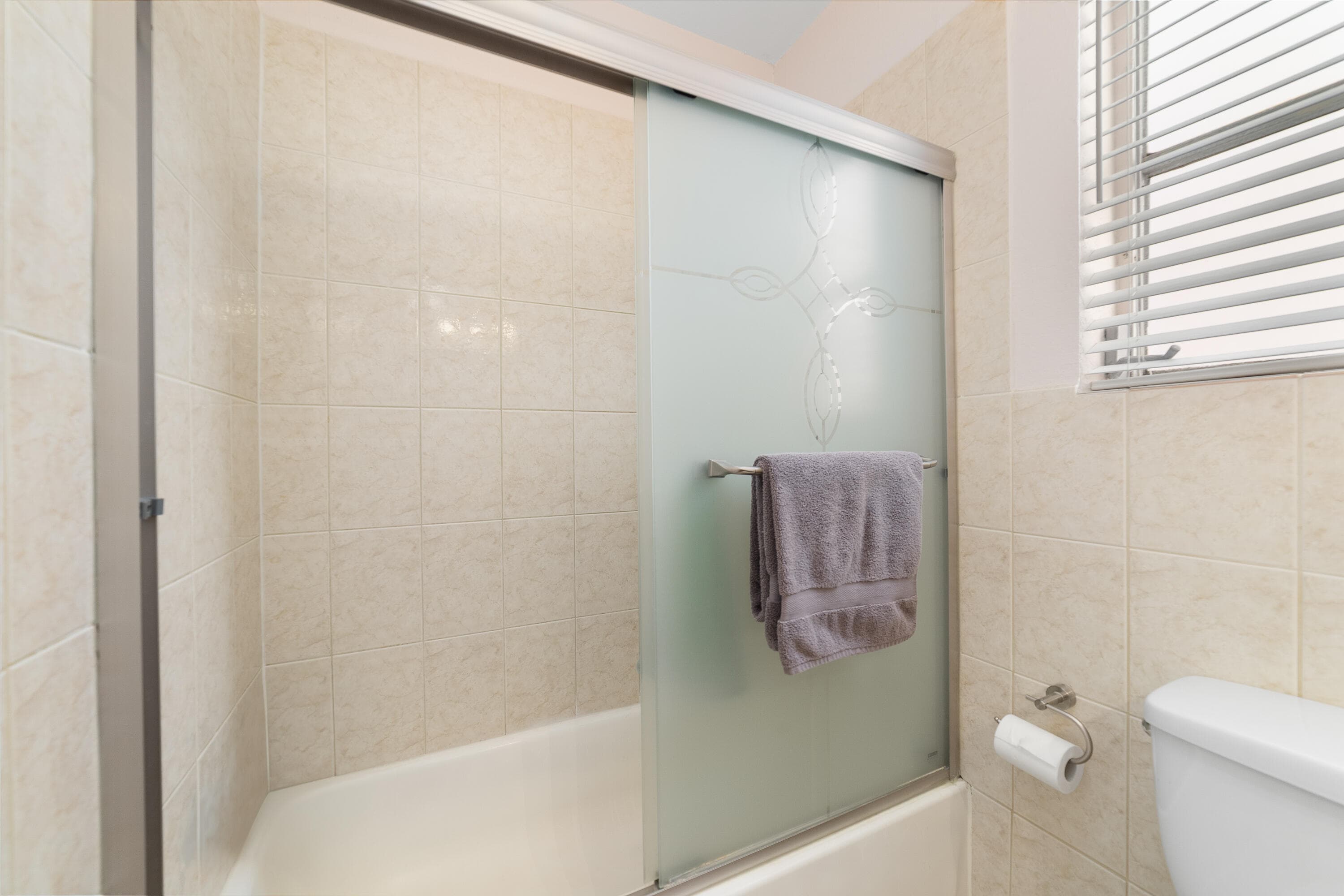 4521 NE 21st Avenue 1, Fort Lauderdale, FL 33308 — photo 17 of 31
