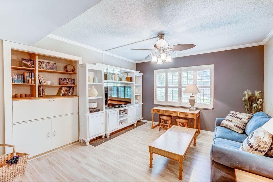 1160 Sugar Sands Boulevard 403 1st Fl, Singer Island, FL 33404 — photo 10 of 32