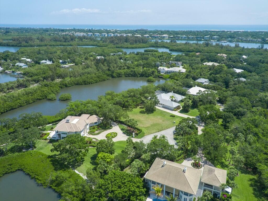 2660 Riverview Court, Vero Beach, FL 32963 — photo 41 of 44