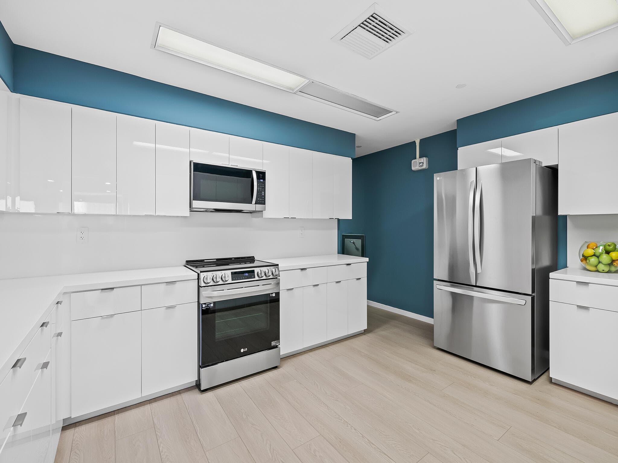2727 S Ocean Boulevard 304, Highland Beach, FL 33487 — photo 46 of 72