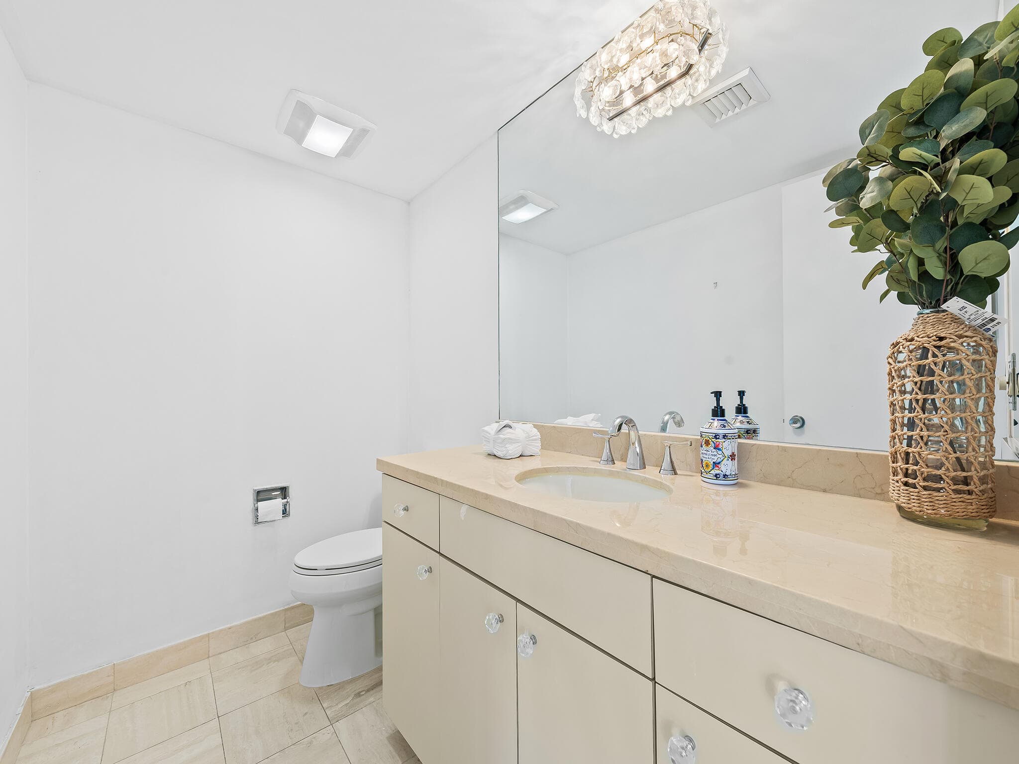 2727 S Ocean Boulevard 304, Highland Beach, FL 33487 — photo 32 of 72