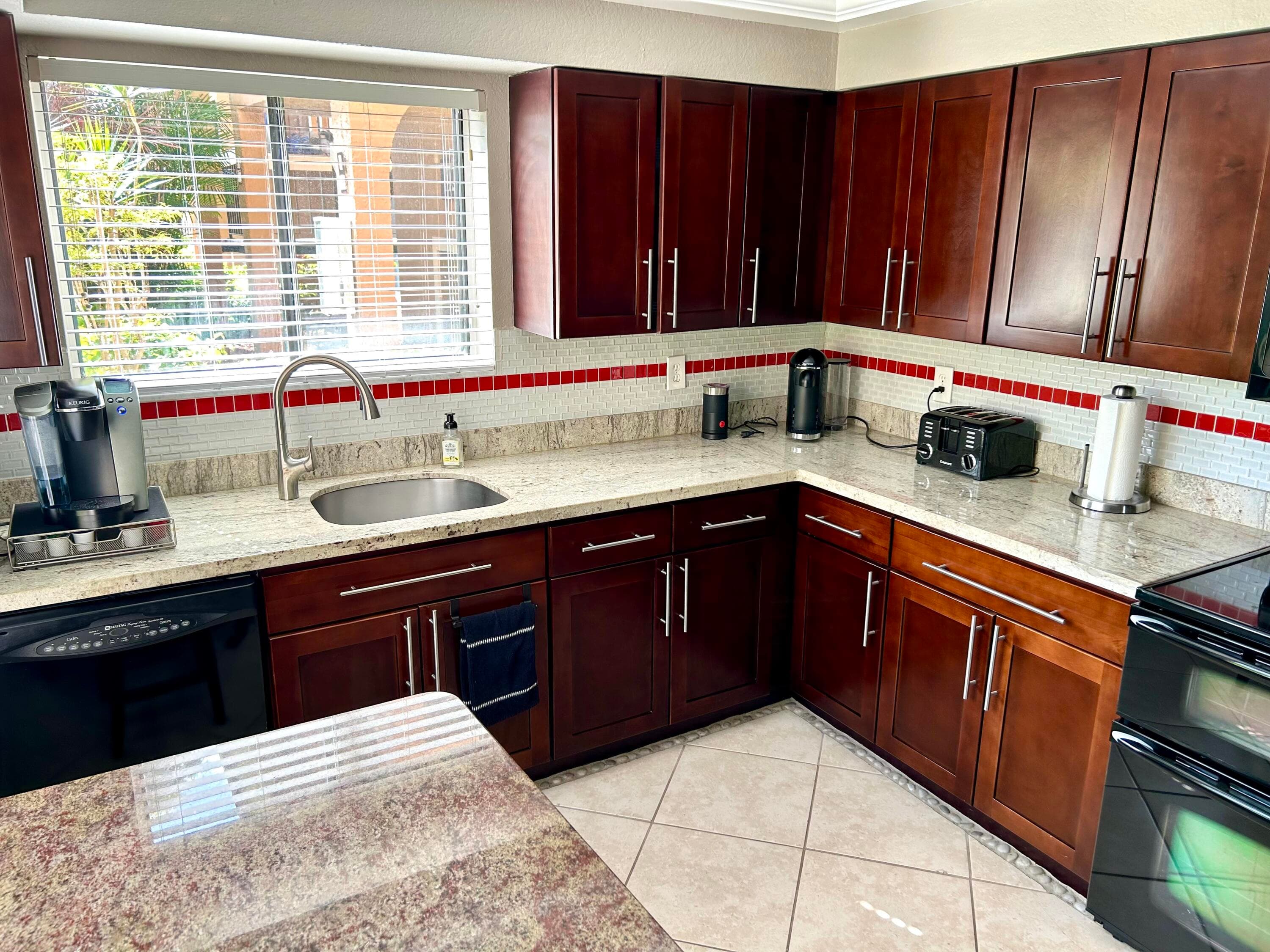 11231 Green Lake Drive 104, Boynton Beach, FL 33437 — photo 2 of 39
