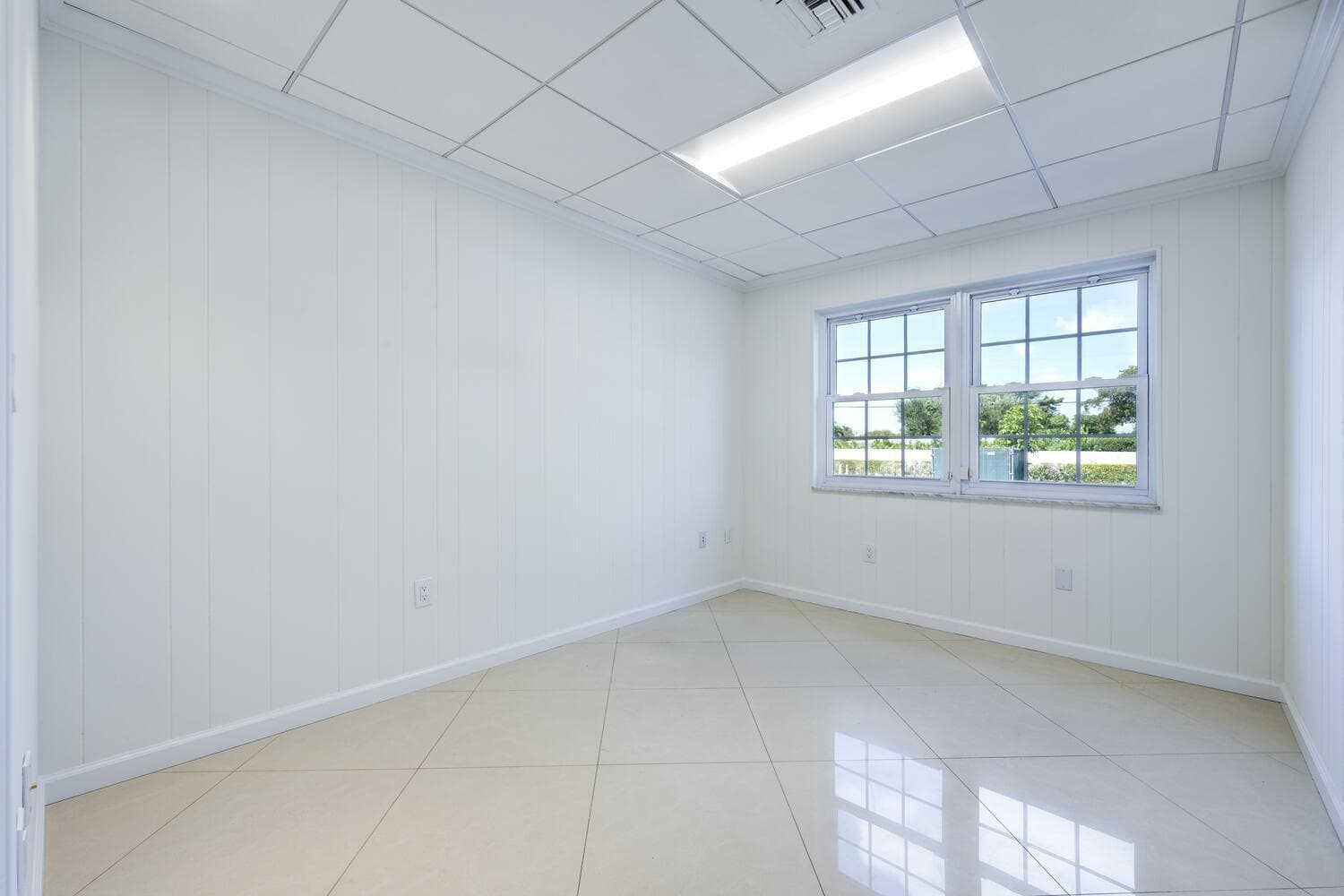 721 Us Highway 1 116-117, North Palm Beach, FL 33408 — photo 14 of 21