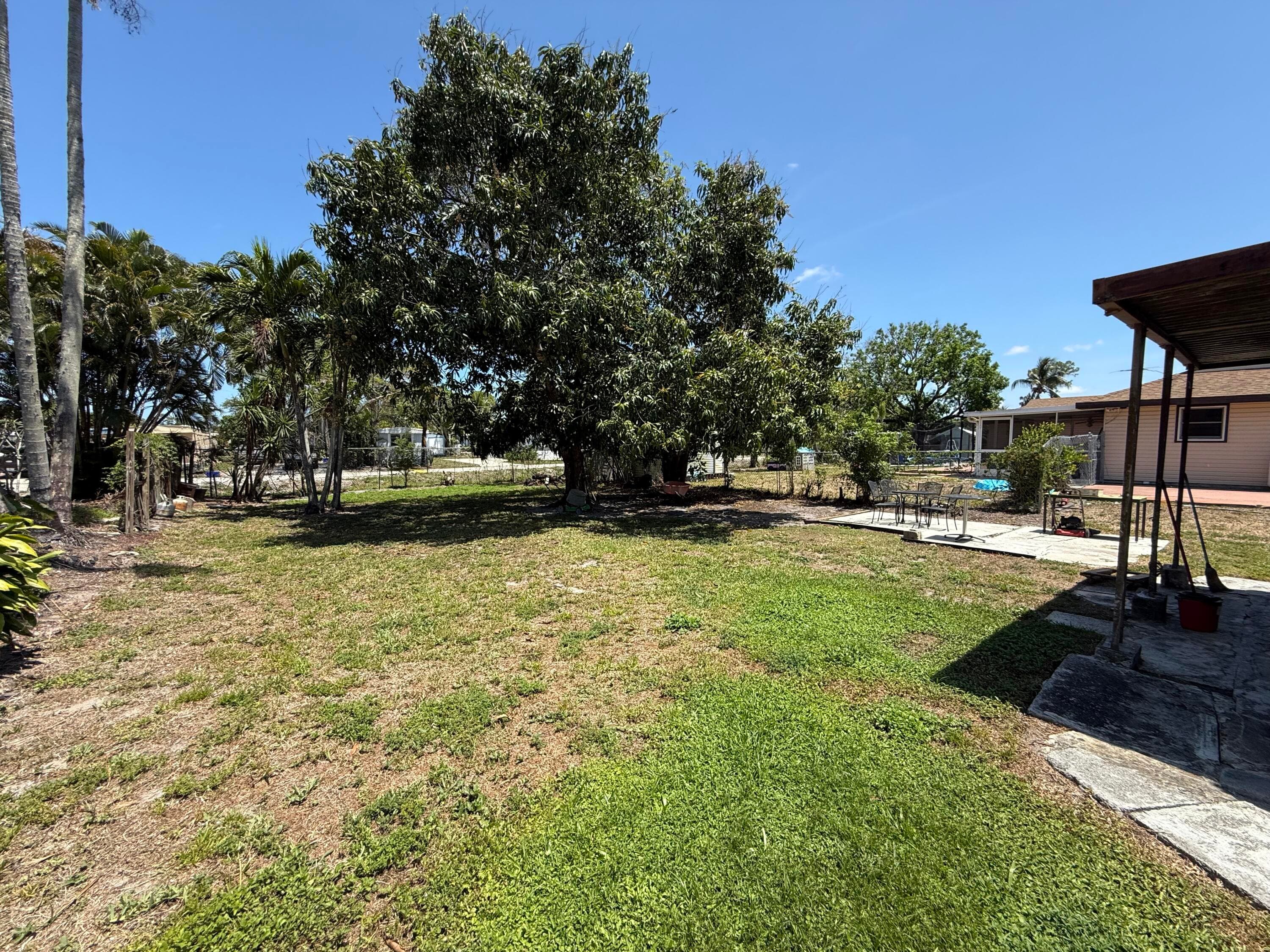 3520 Suncrest Road, Lake Worth, FL 33467 — photo 8 of 10