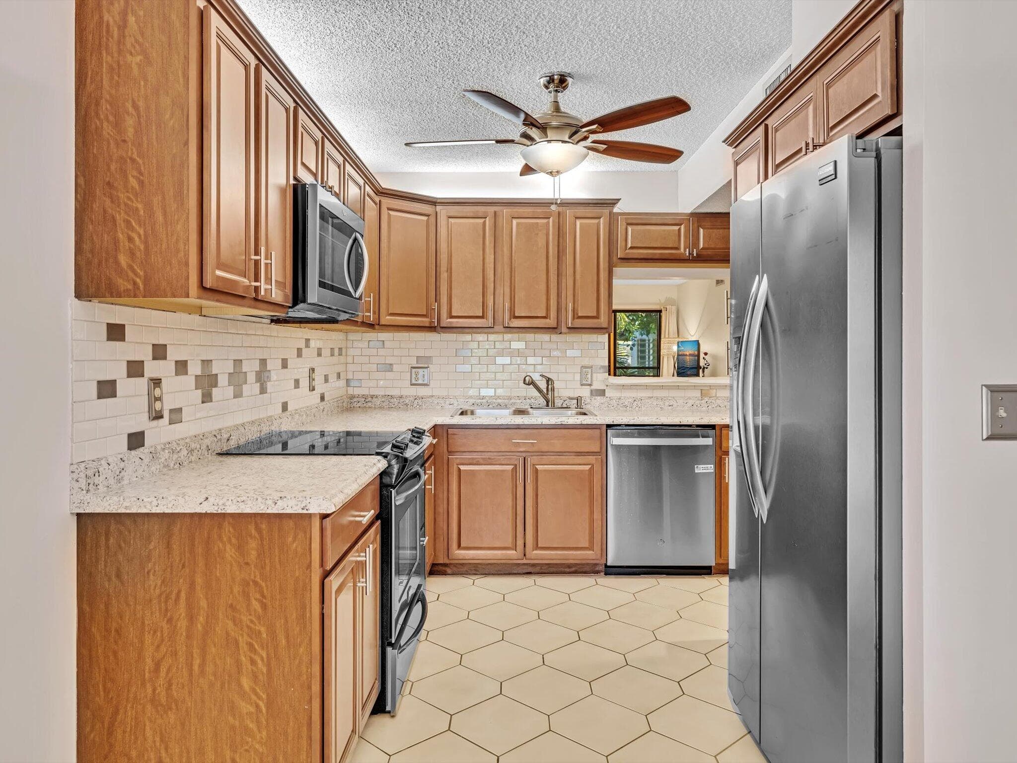10143 Mangrove 203 Drive 203, Boynton Beach, FL 33437 — photo 6 of 73