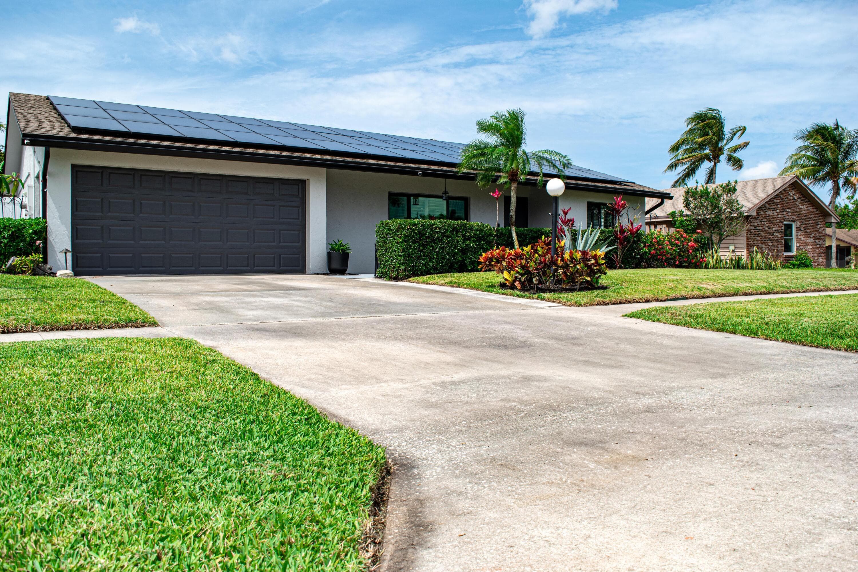 5432 Sandhurst Circle S, Lake Worth, FL 33463 — photo 3 of 21