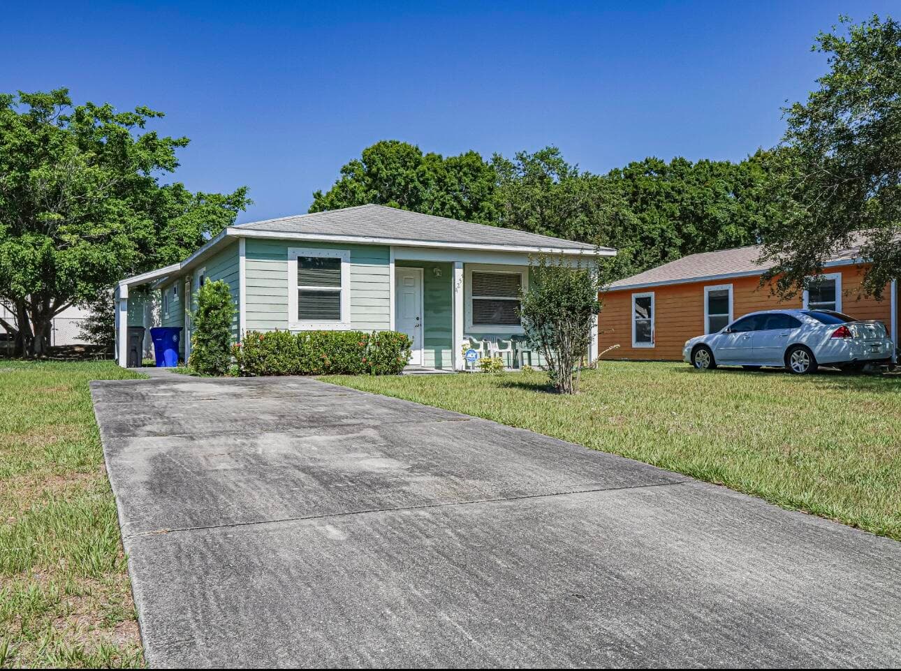 4257 36th Court, Vero Beach, FL 32967 — photo 2 of 12
