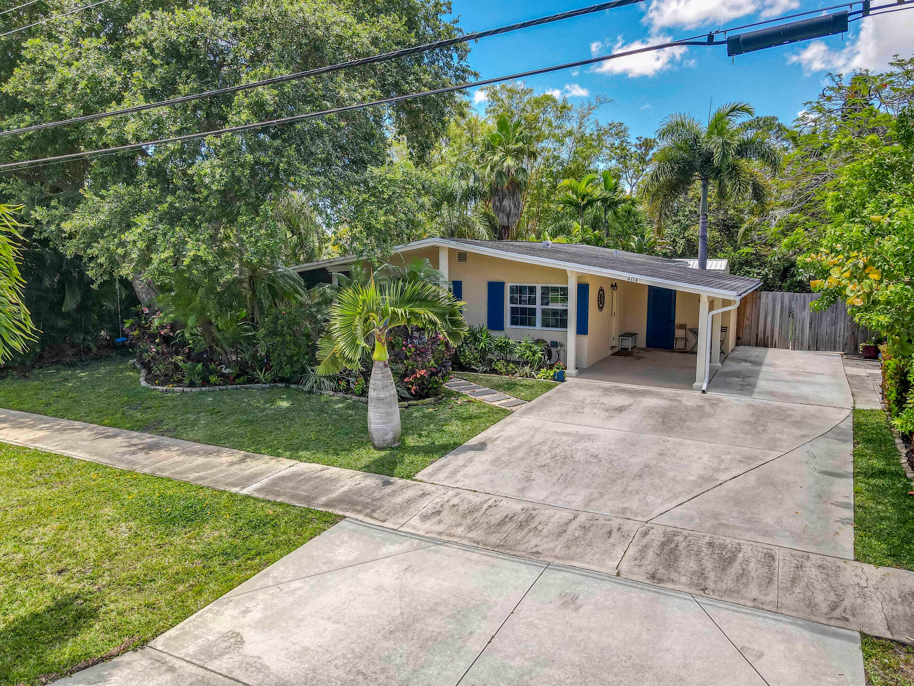 404 S Caloosahatchee Avenue, Jupiter, FL 33458 — photo 35 of 43