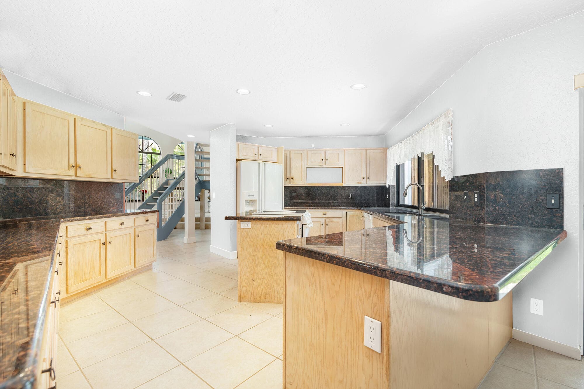 14677 Peace River Way, Palm Beach Gardens, FL 33418 — photo 18 of 33