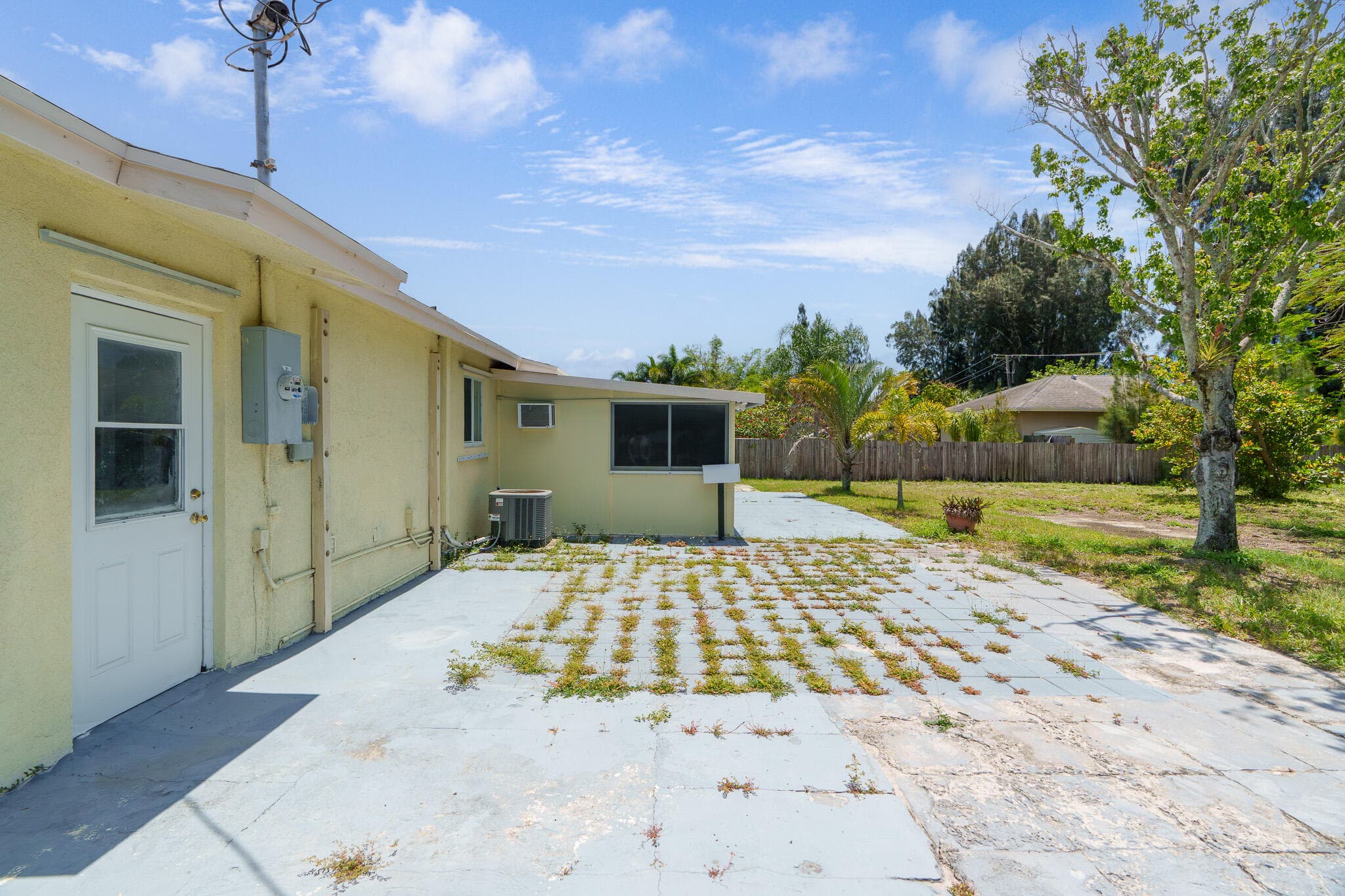 3180 Carol Avenue, Palm Springs, FL 33461 — photo 33 of 77