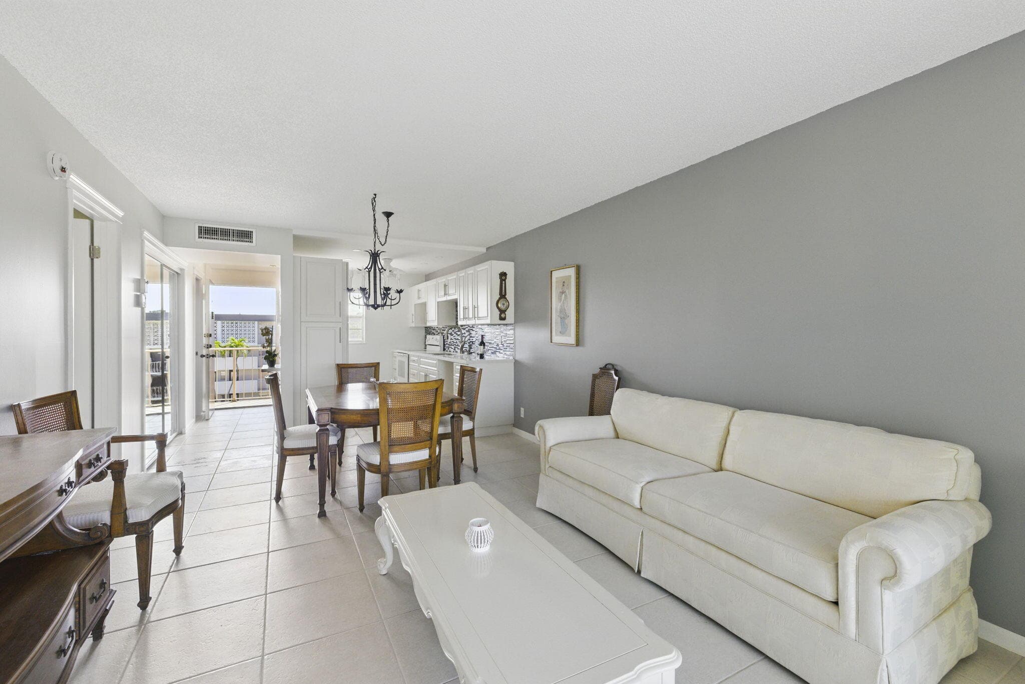2951 NW 46th Avenue 407, Lauderdale Lakes, FL 33313 — photo 13 of 67