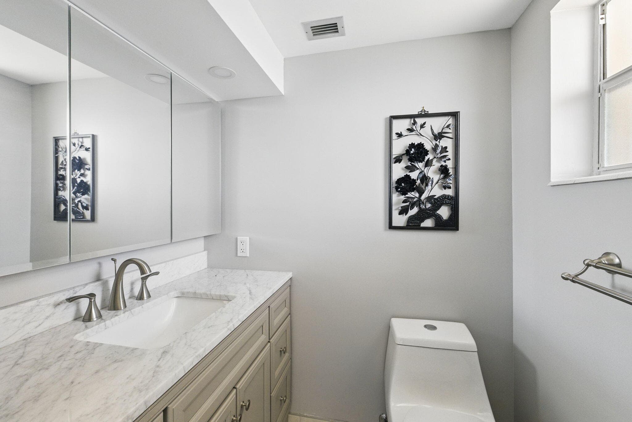 2951 NW 46th Avenue 407, Lauderdale Lakes, FL 33313 — photo 15 of 67