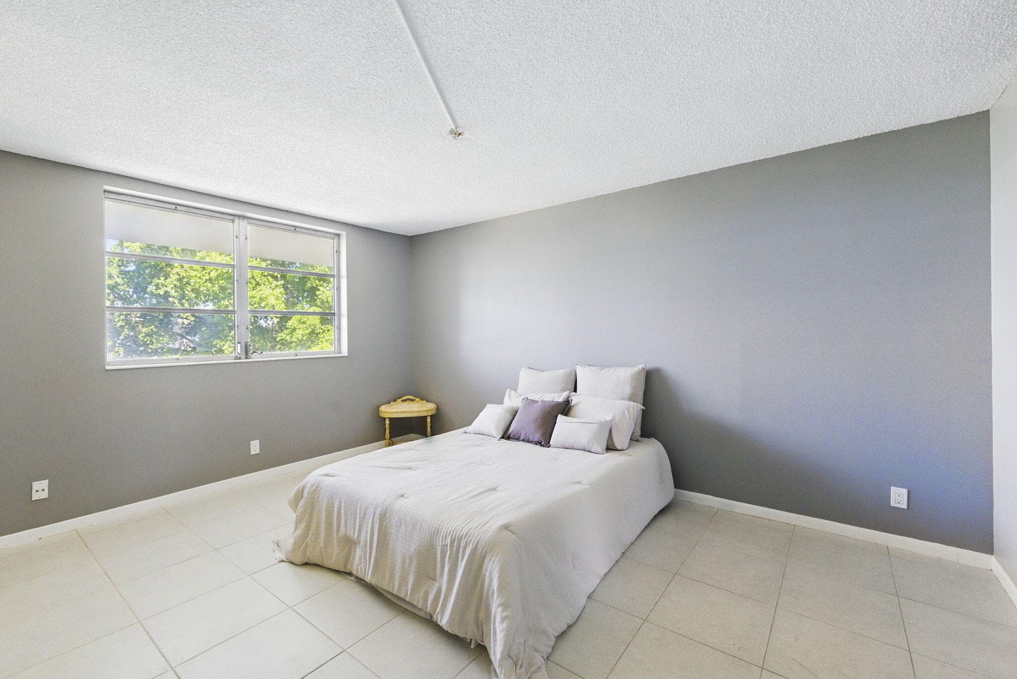 2951 NW 46th Avenue 407, Lauderdale Lakes, FL 33313 — photo 4 of 67