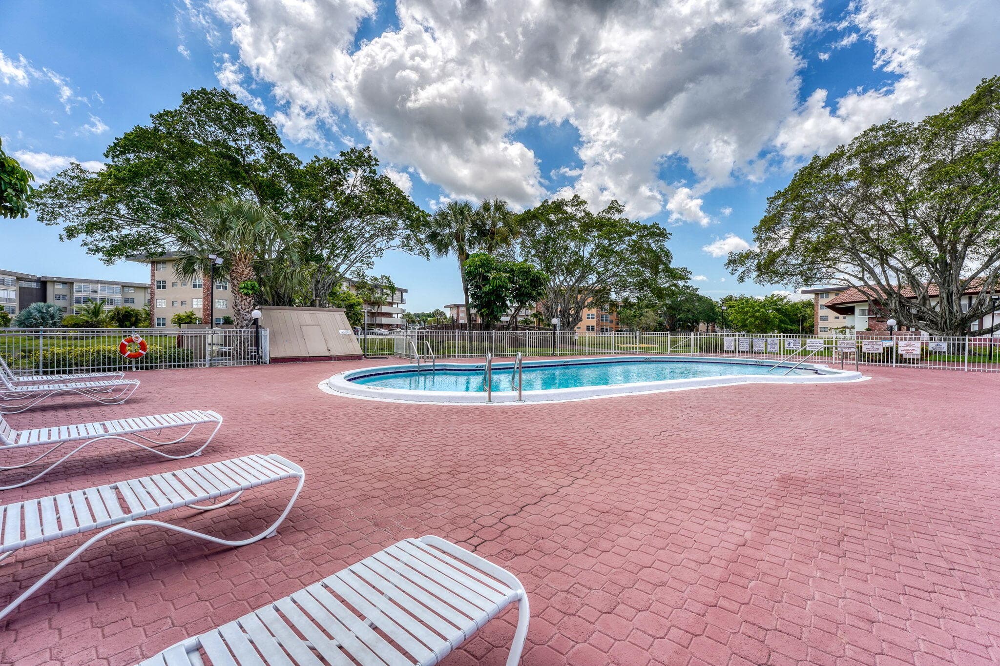 2951 NW 46th Avenue 407, Lauderdale Lakes, FL 33313 — photo 47 of 67