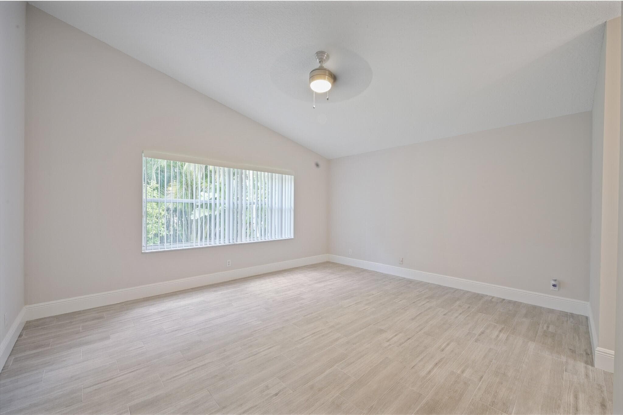 172 Jones Creek Drive, Jupiter, FL 33458 — photo 17 of 30