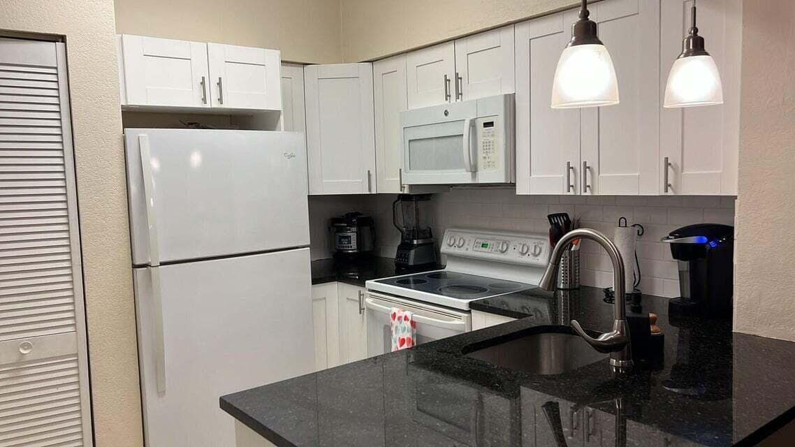 621 Cypress Lake Boulevard A16, Deerfield Beach, FL 33064 — photo