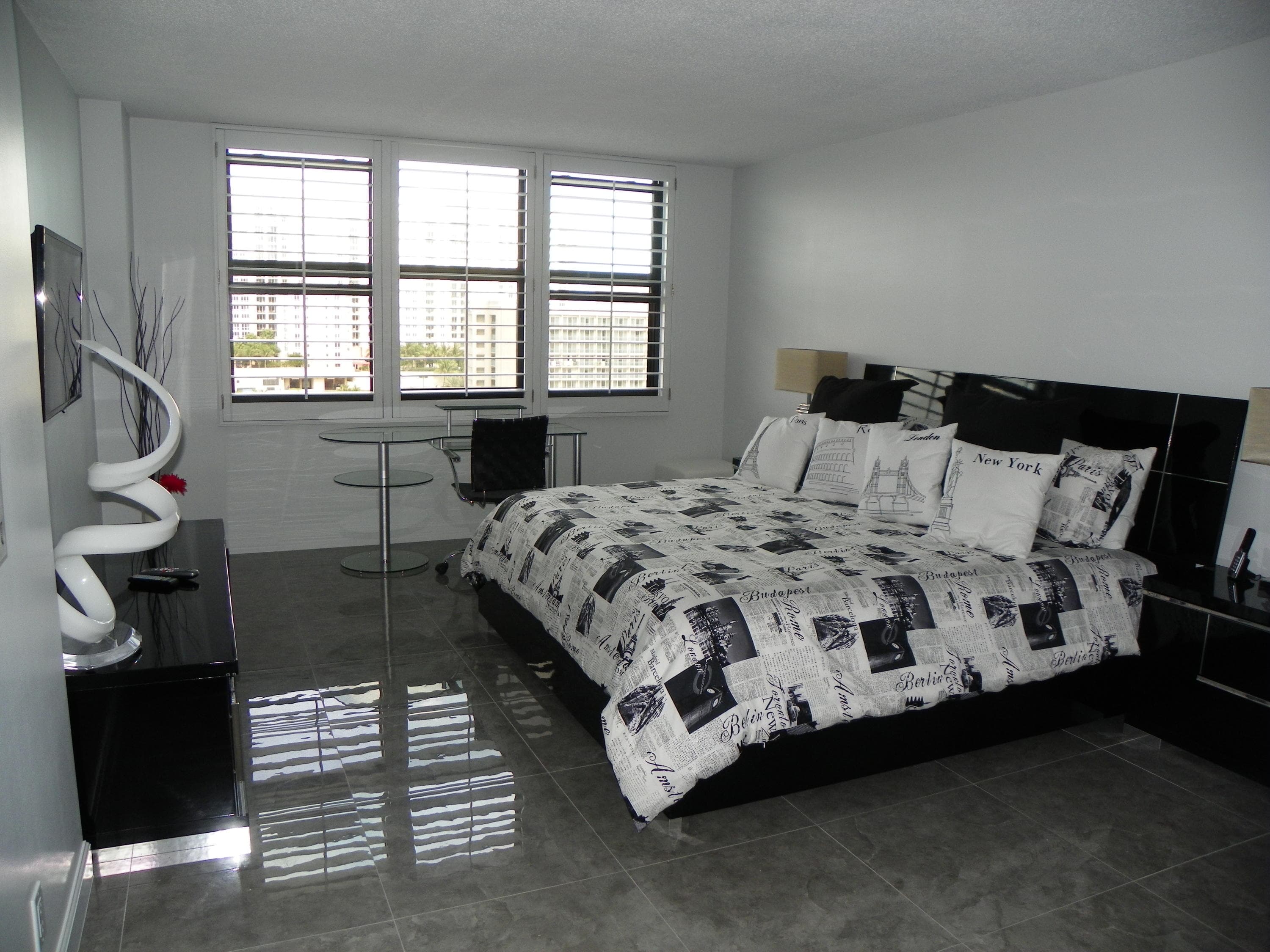3400 N Ocean Drive 905, Riviera Beach, FL 33404 — photo 10 of 51