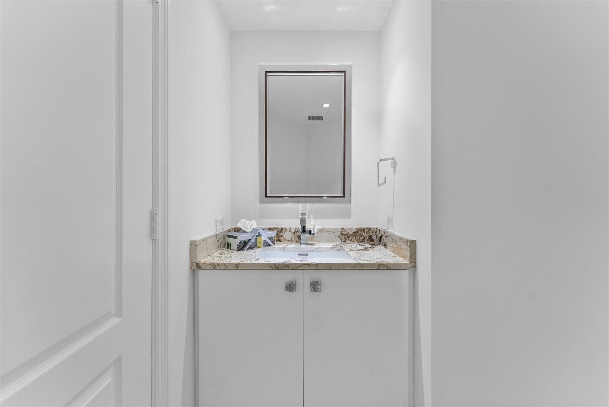 550 SE Mizner Boulevard B206, Boca Raton, FL 33432 — photo 11 of 65