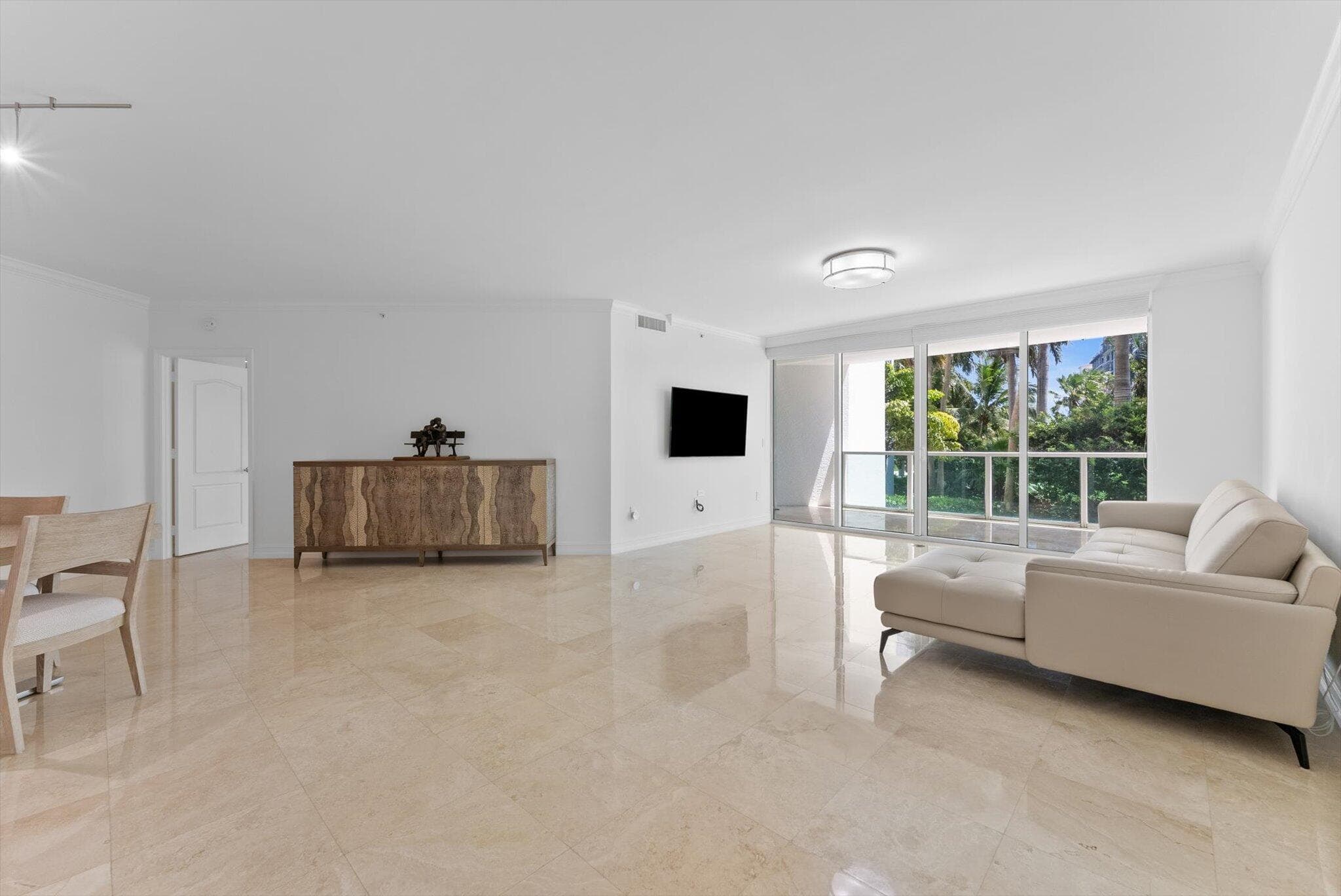 550 SE Mizner Boulevard B206, Boca Raton, FL 33432 — photo 13 of 65