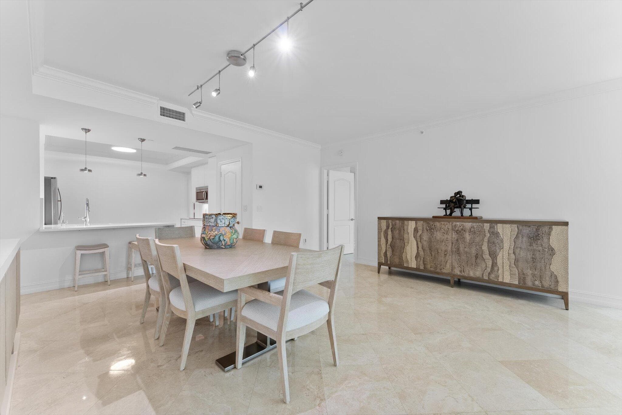 550 SE Mizner Boulevard B206, Boca Raton, FL 33432 — photo 22 of 65