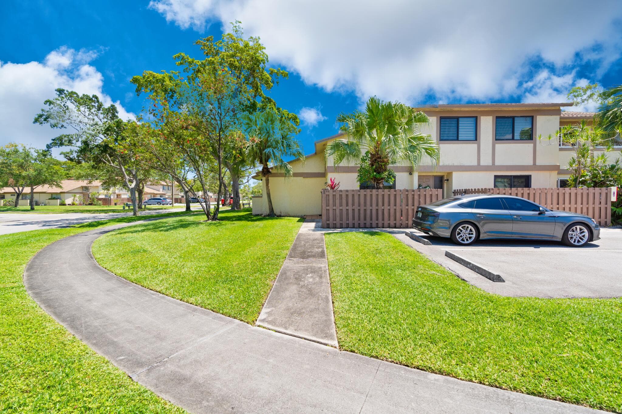 10650 NW 30th Place 1, Sunrise, FL 33322 — photo 2 of 38