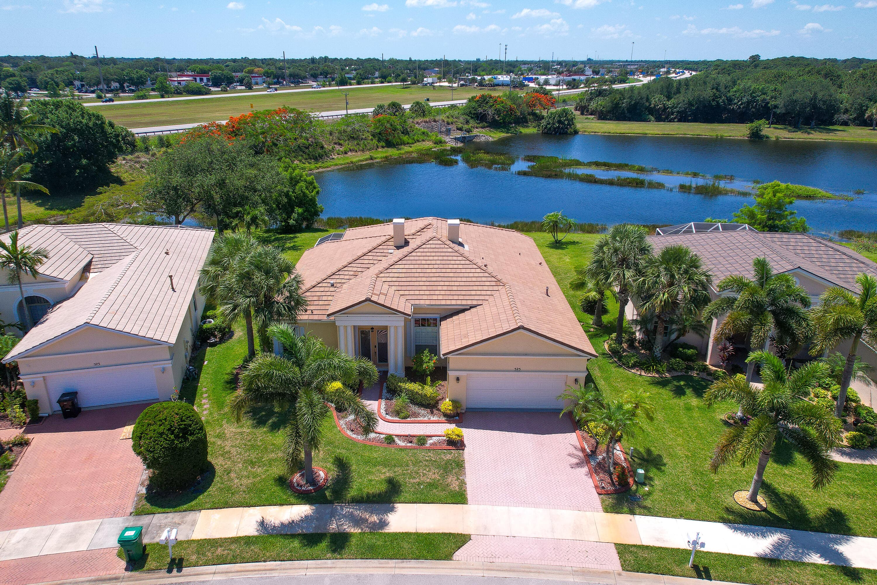 525 SW Lake Manatee Way, Port St. Lucie, FL 34986 — photo 34 of 42