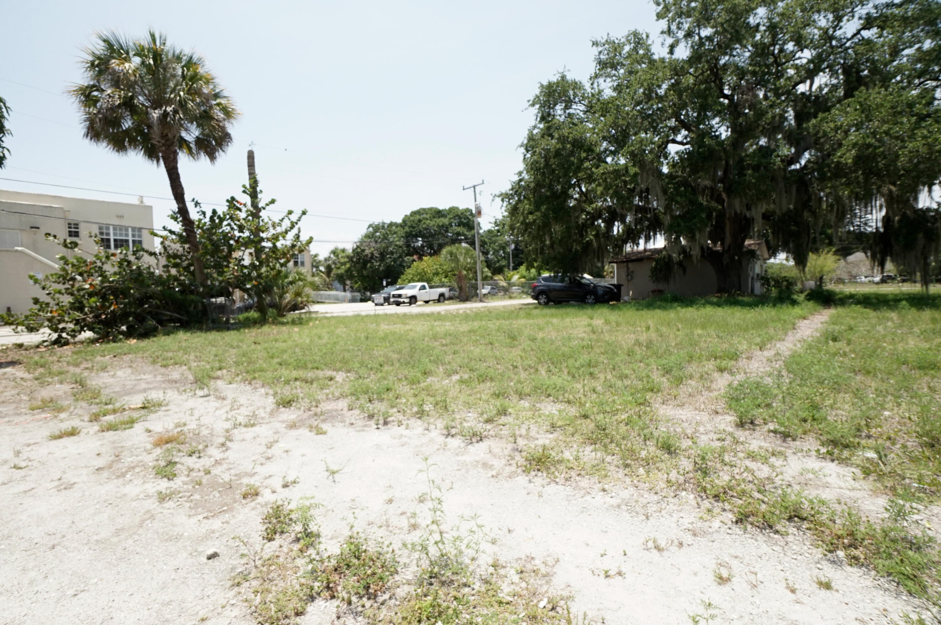 110 N 12th N Street, Fort Pierce, FL 34950 — photo 2 of 12