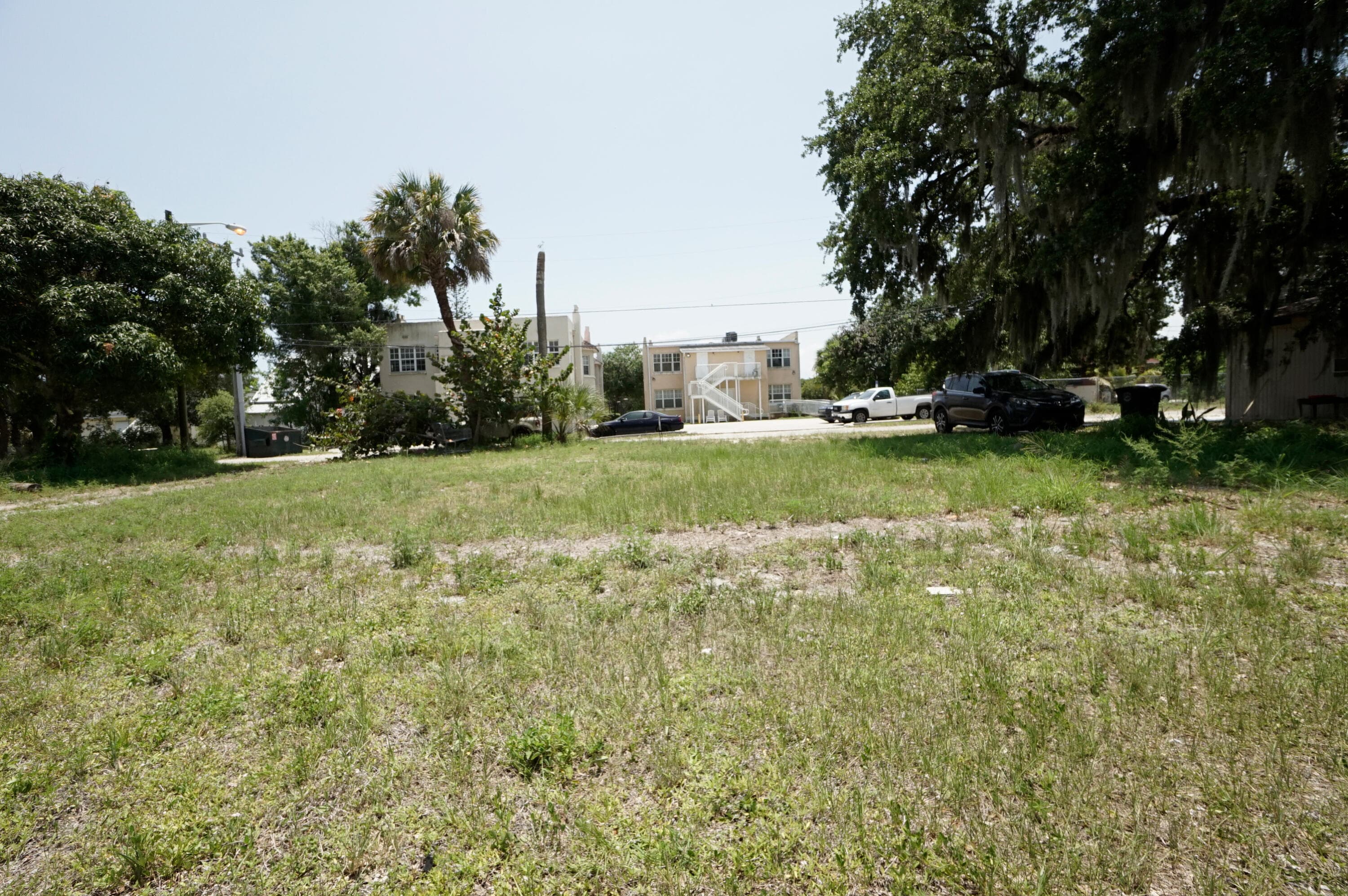 110 N 12th N Street, Fort Pierce, FL 34950 — photo 8 of 12