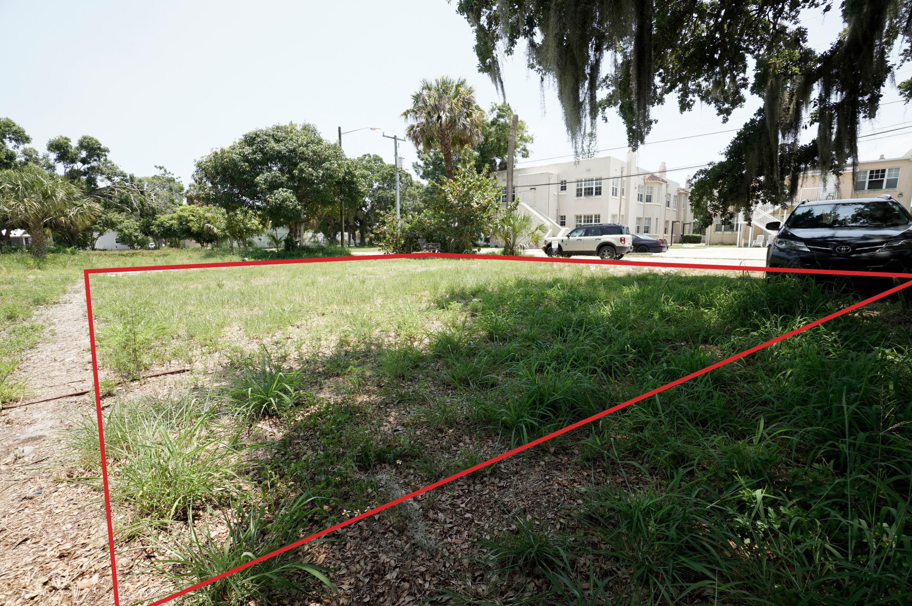 110 N 12th N Street, Fort Pierce, FL 34950 — photo 4 of 12