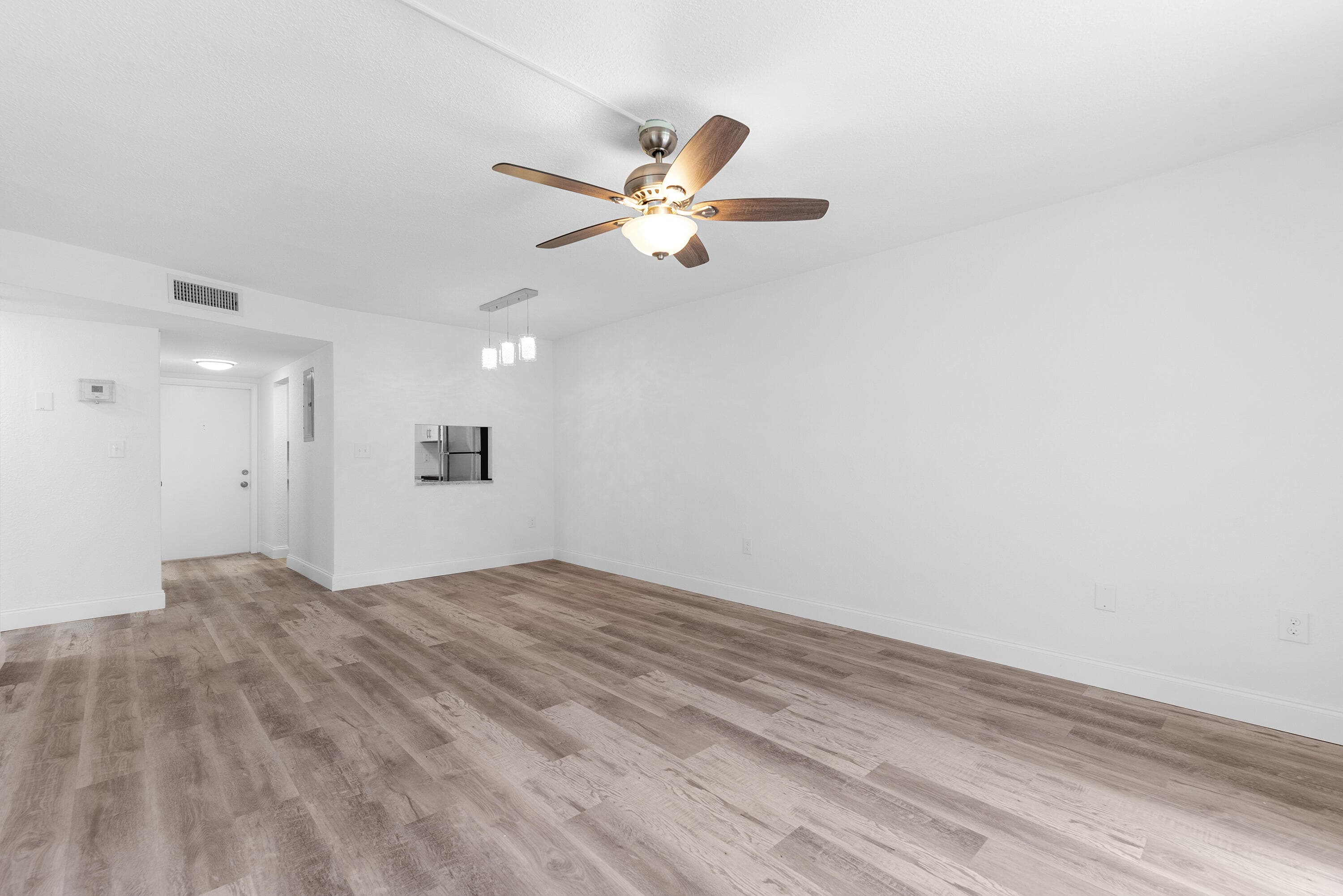 8000 Sunrise Lakes Drive E 112, Sunrise, FL 33322 — photo 13 of 22
