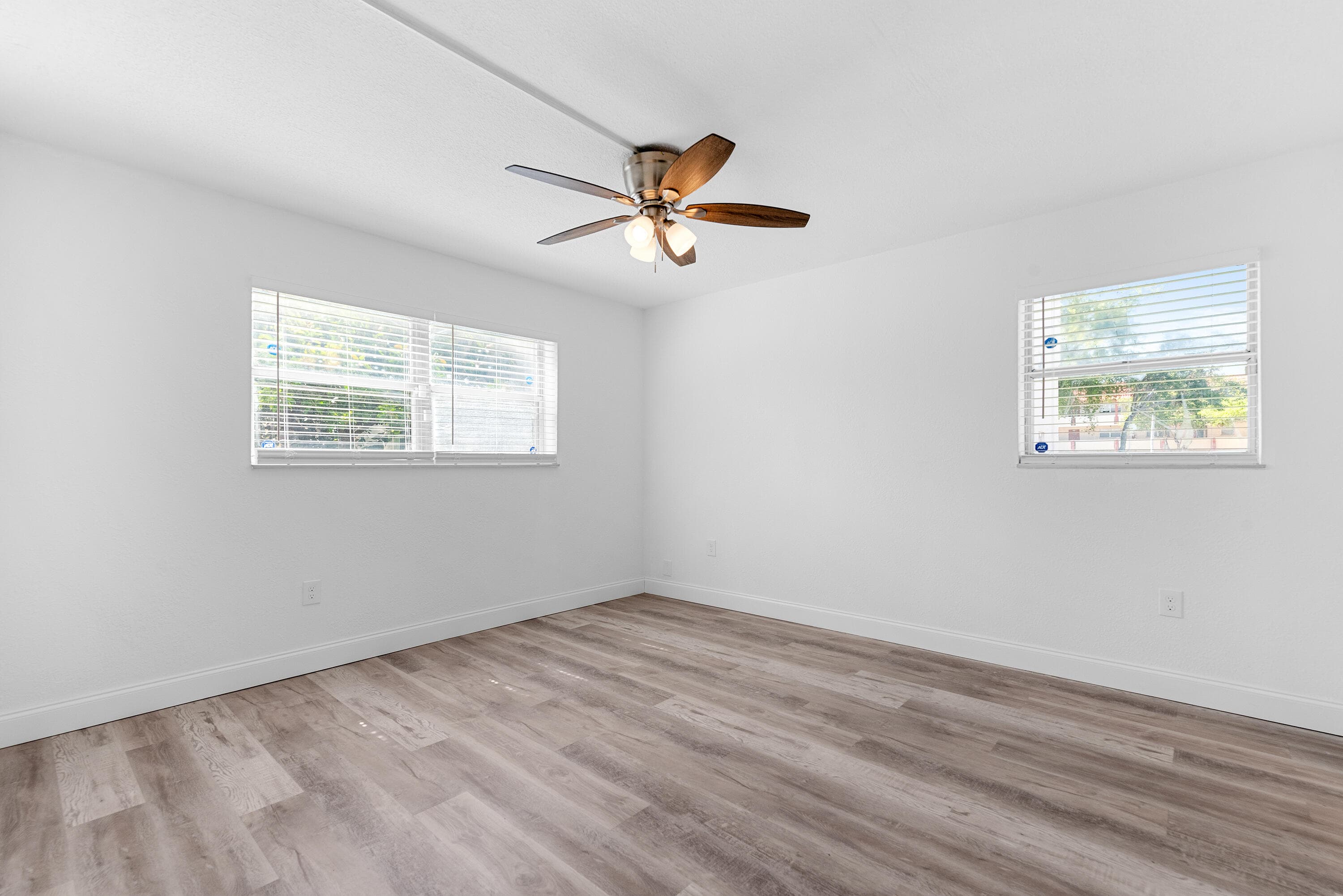 8000 Sunrise Lakes Drive E 112, Sunrise, FL 33322 — photo 14 of 22