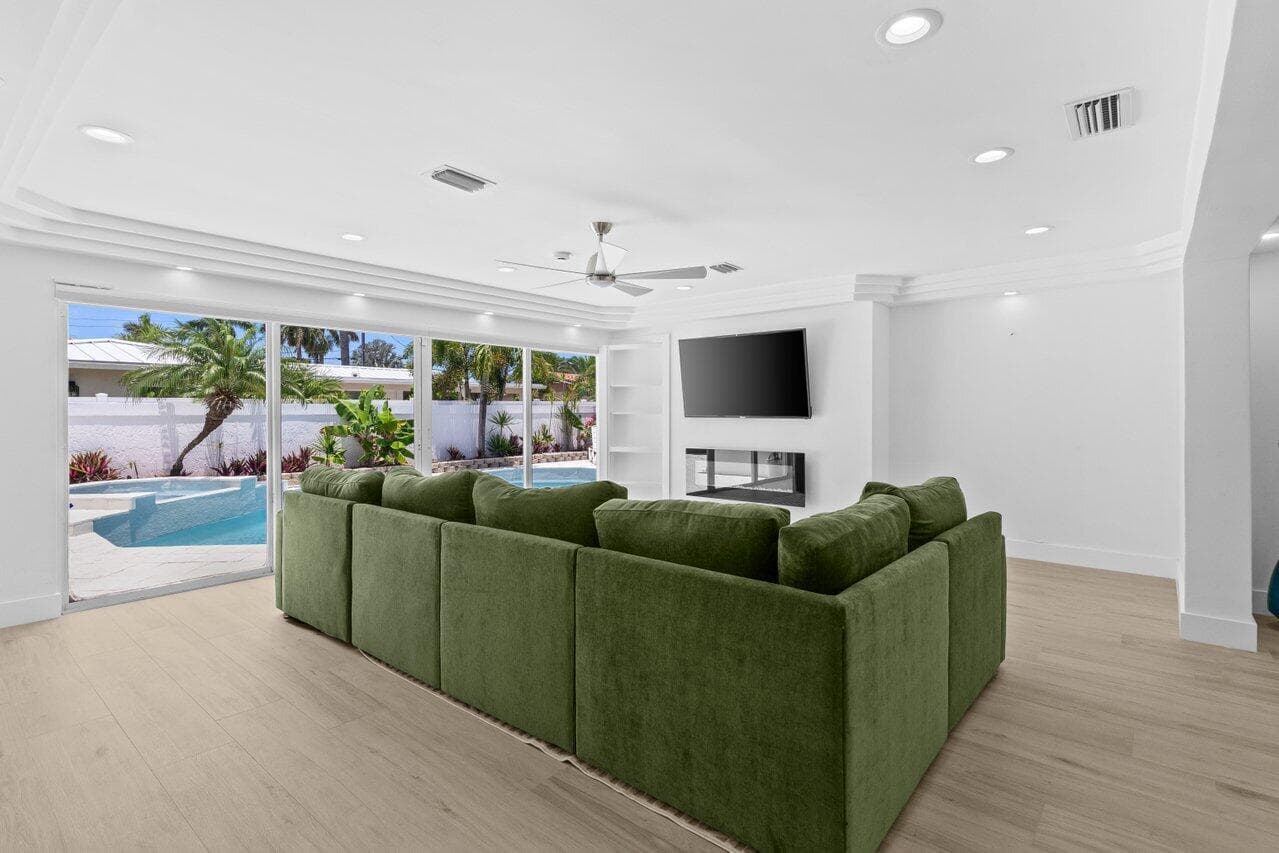 2611 NE 49 Street, Lighthouse Point, FL 33064 — photo 17 of 56
