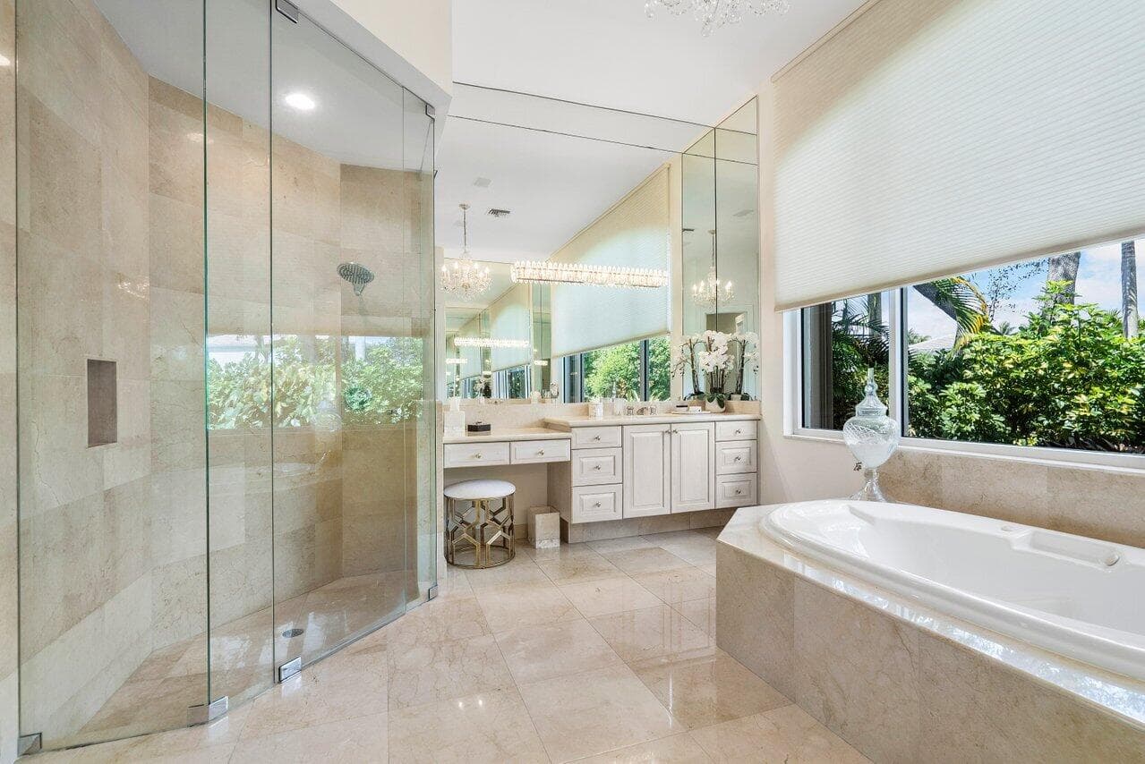 6379 Avalon Pointe Court, Boca Raton, FL 33496 — photo 10 of 37