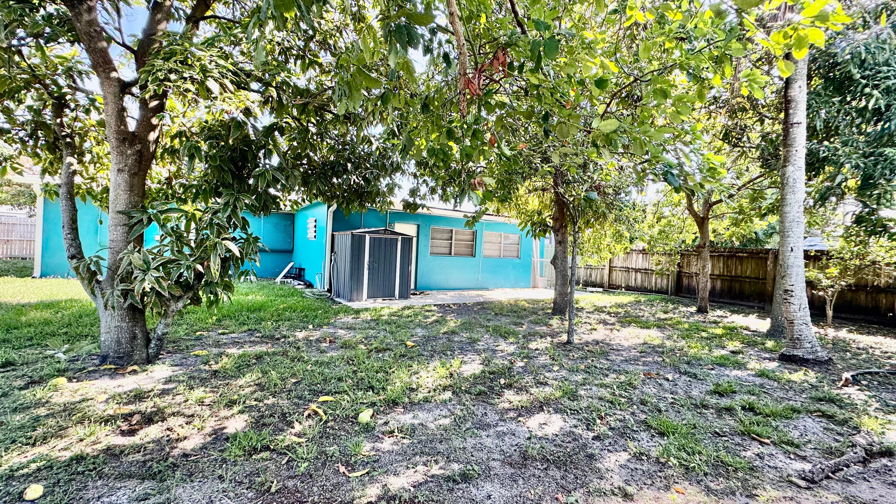 629 Troy Boulevard, West Palm Beach, FL 33409 — photo 28 of 31