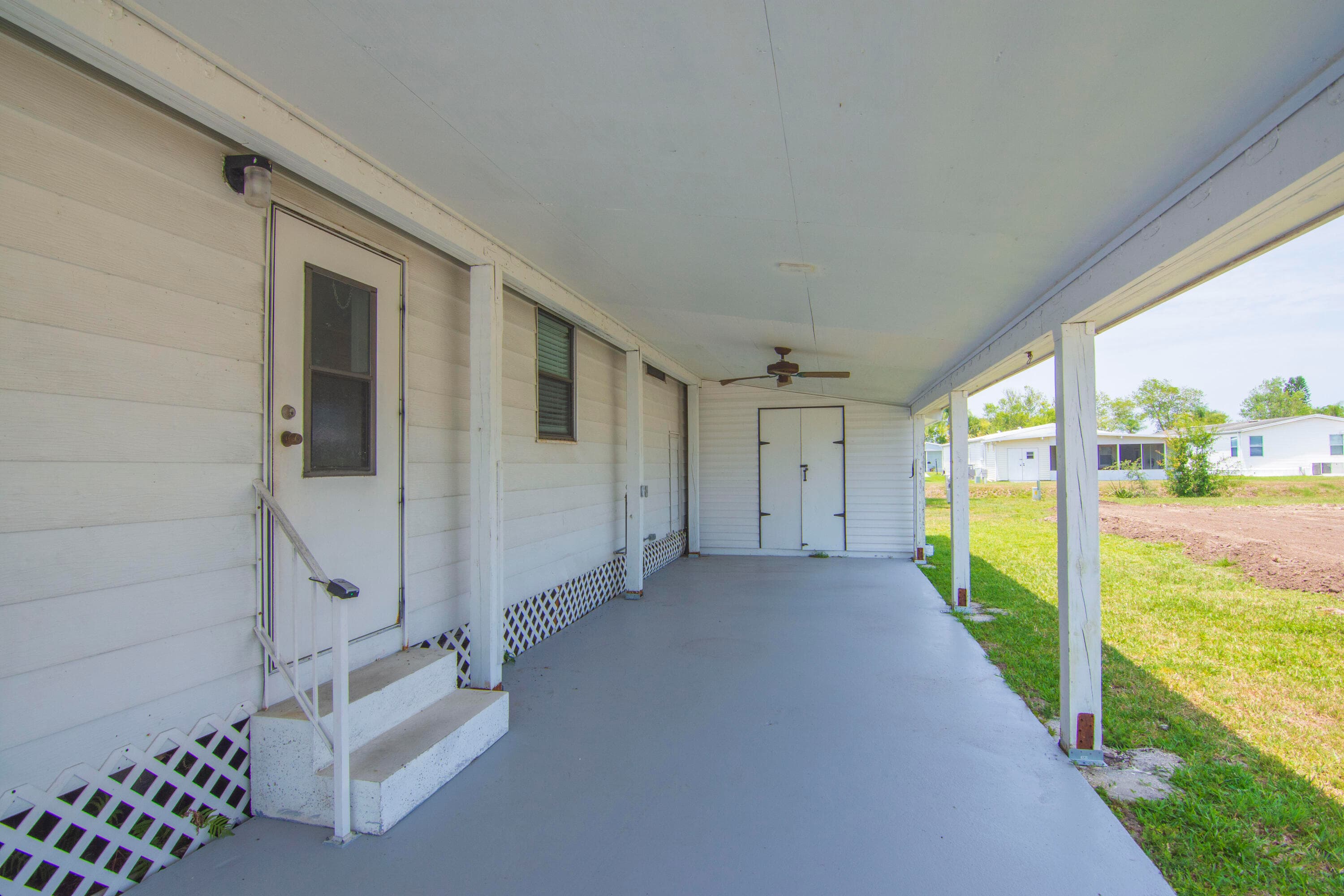 14086 Dalia Avenue, Fort Pierce, FL 34951 — photo 2 of 37